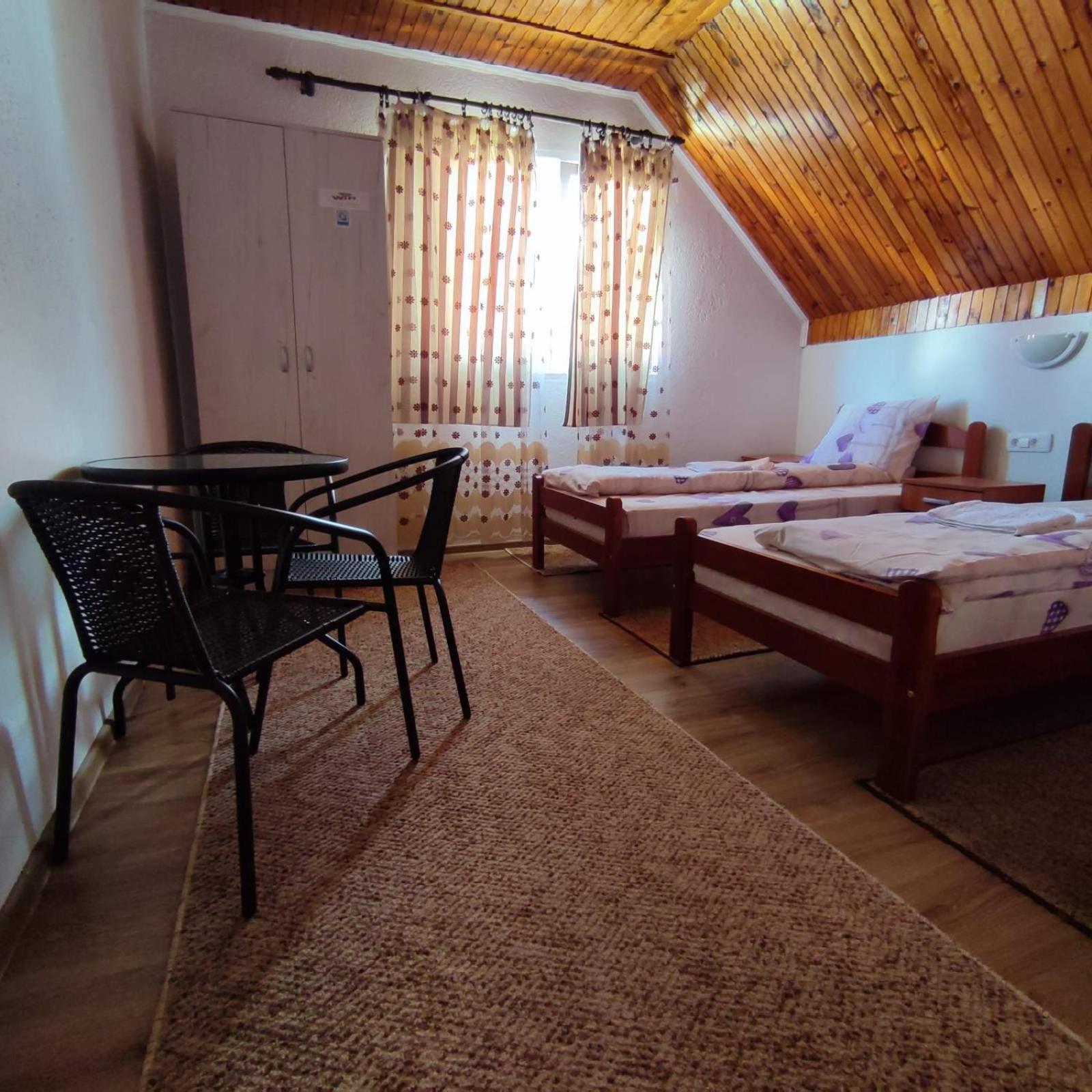 SNAM Rooms&Apartment