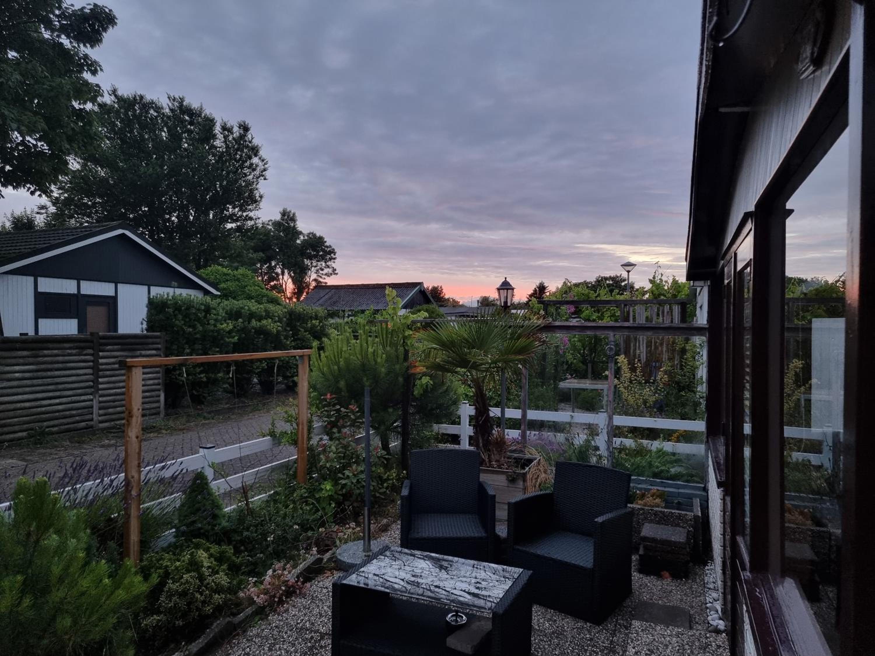 Lazy cabin near Hoek van Holland beach view 5