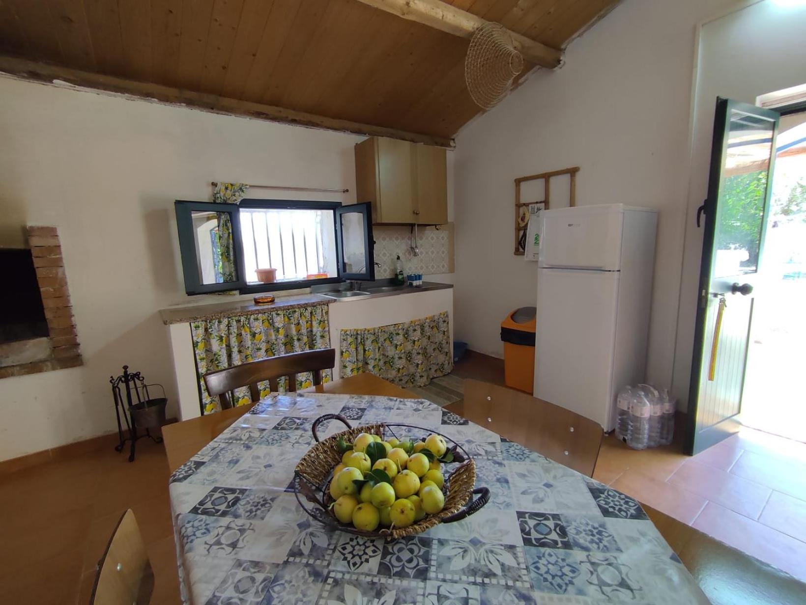 Vita in Campagna view 2