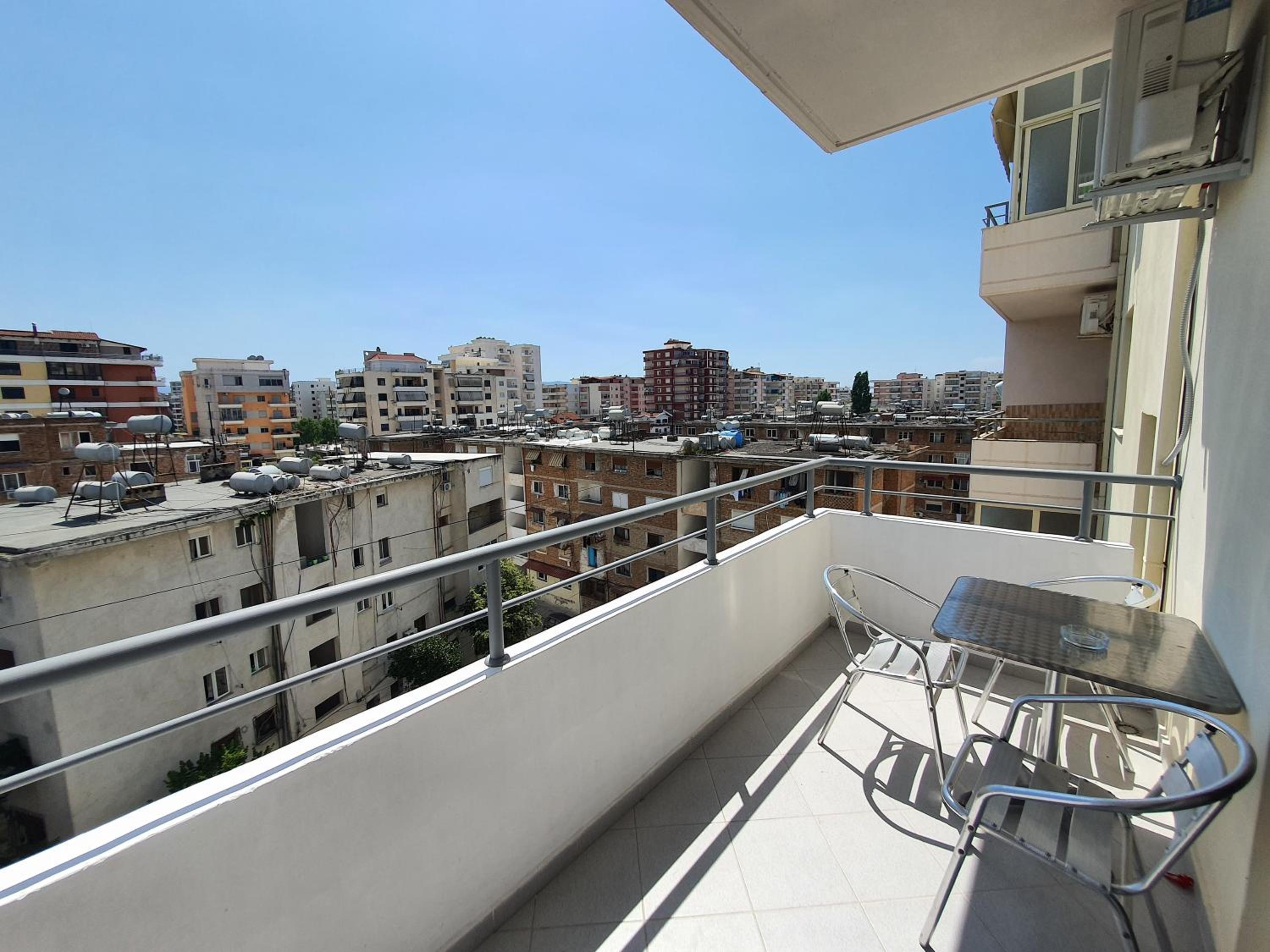 Modern , quiet , family friendly & fully furnished apartment