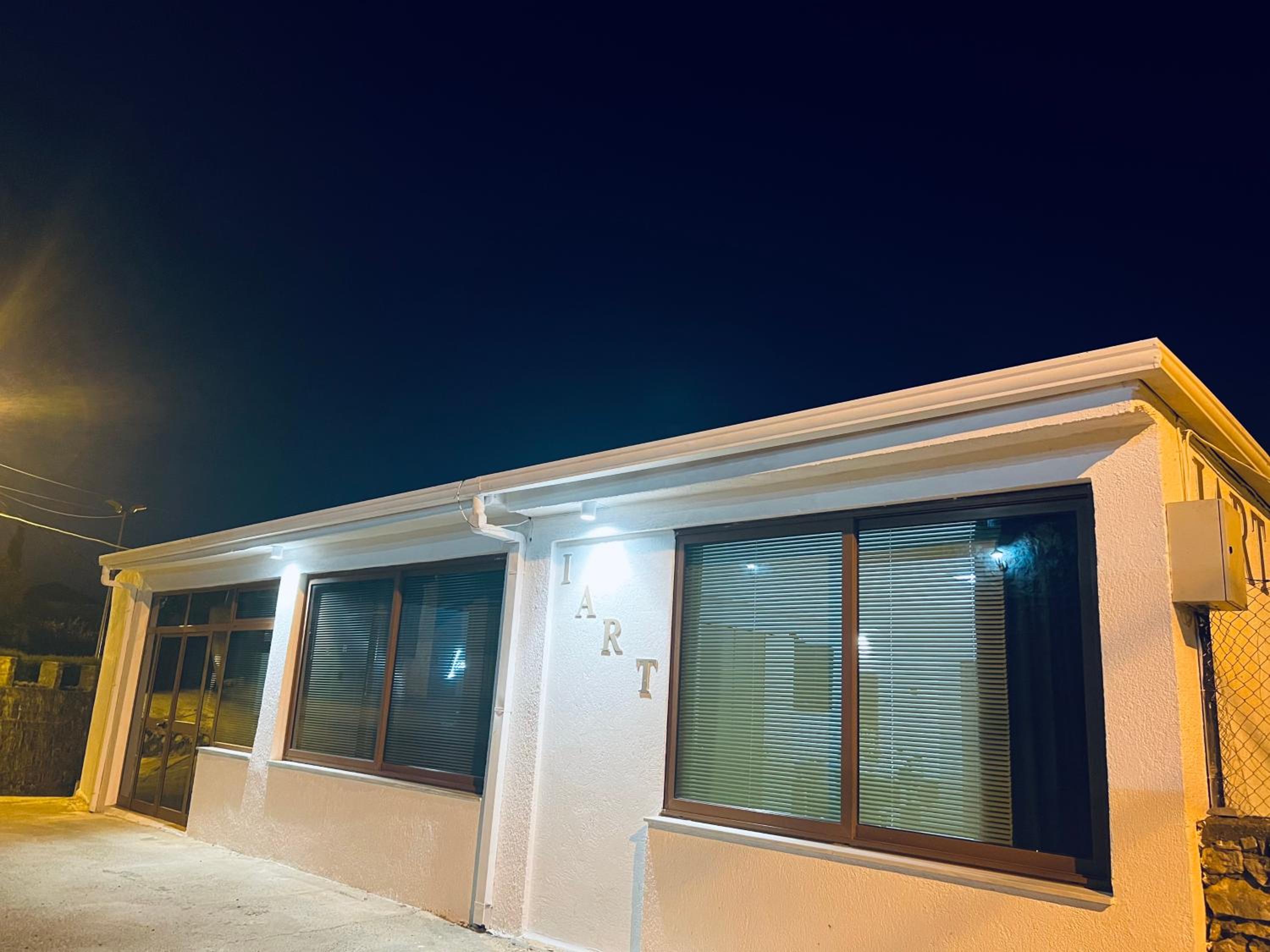 Iart Residence
