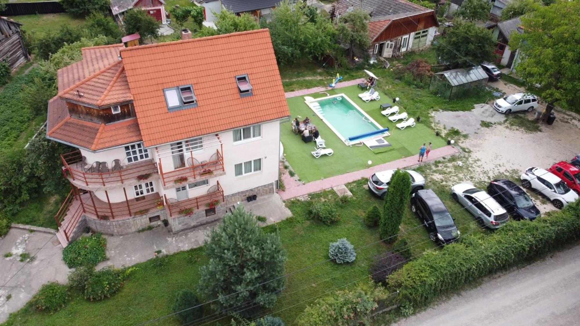 Pensiunea Apolka Panzió view 4