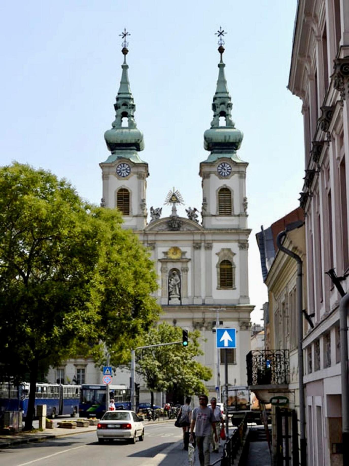 CasaLara-Cozy Nest Near Buda Castle view 2