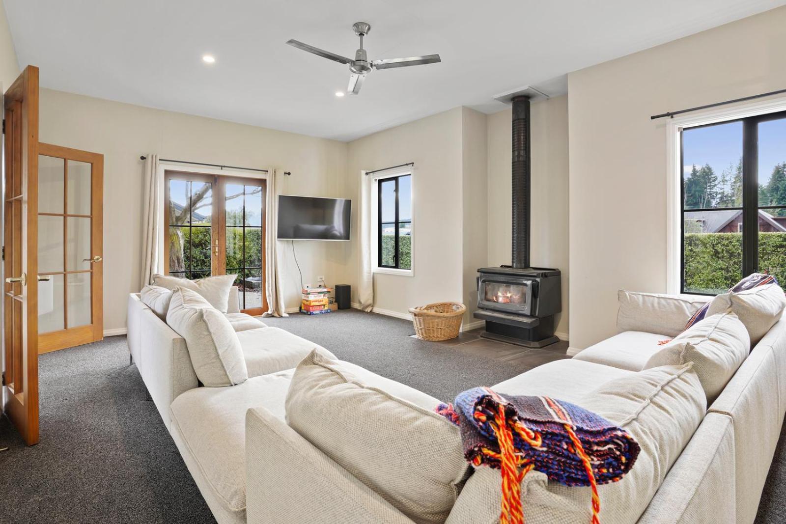 Kokomea House - Wanaka Holiday Home view 3