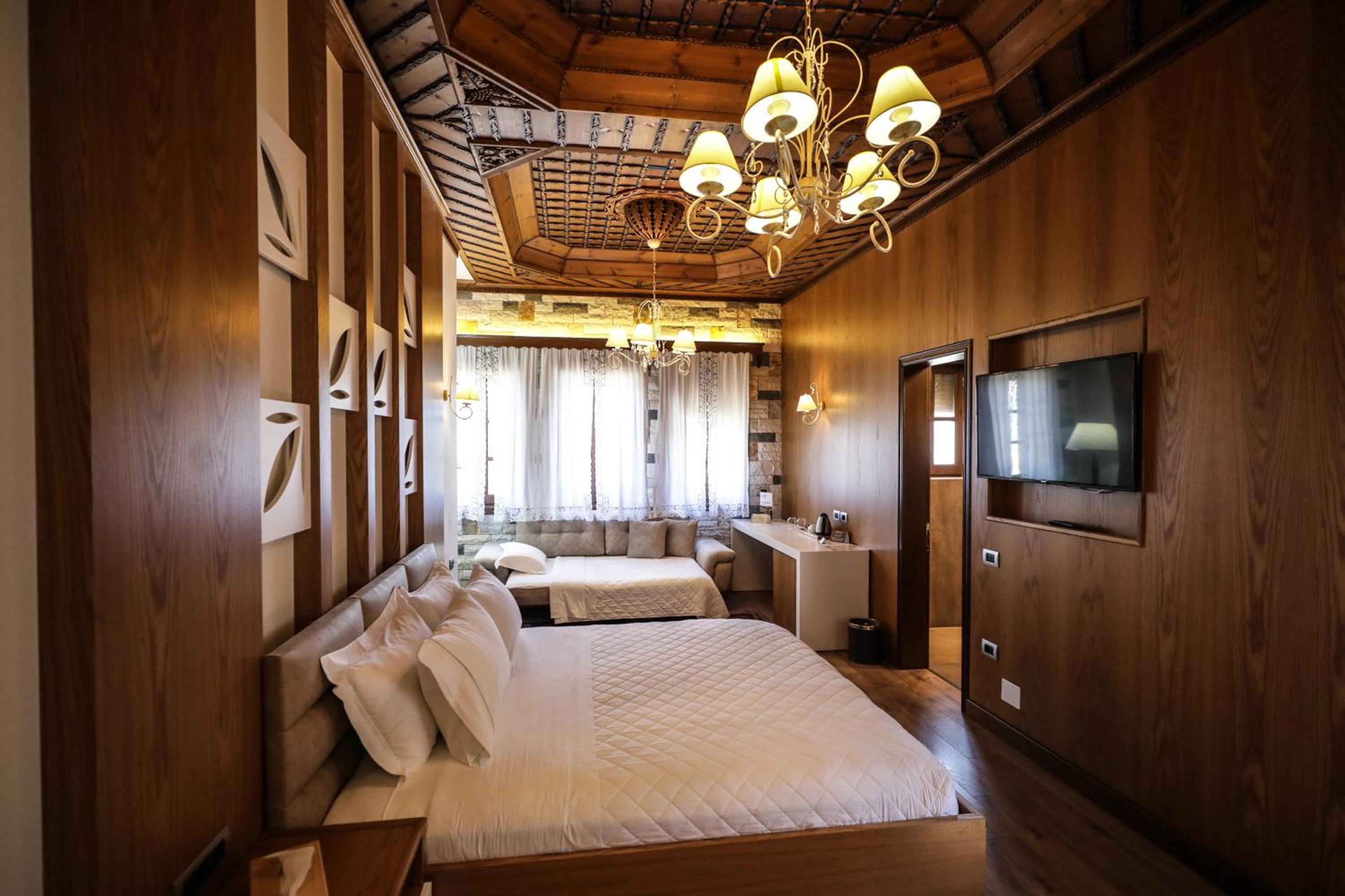 KERCULLA Resort