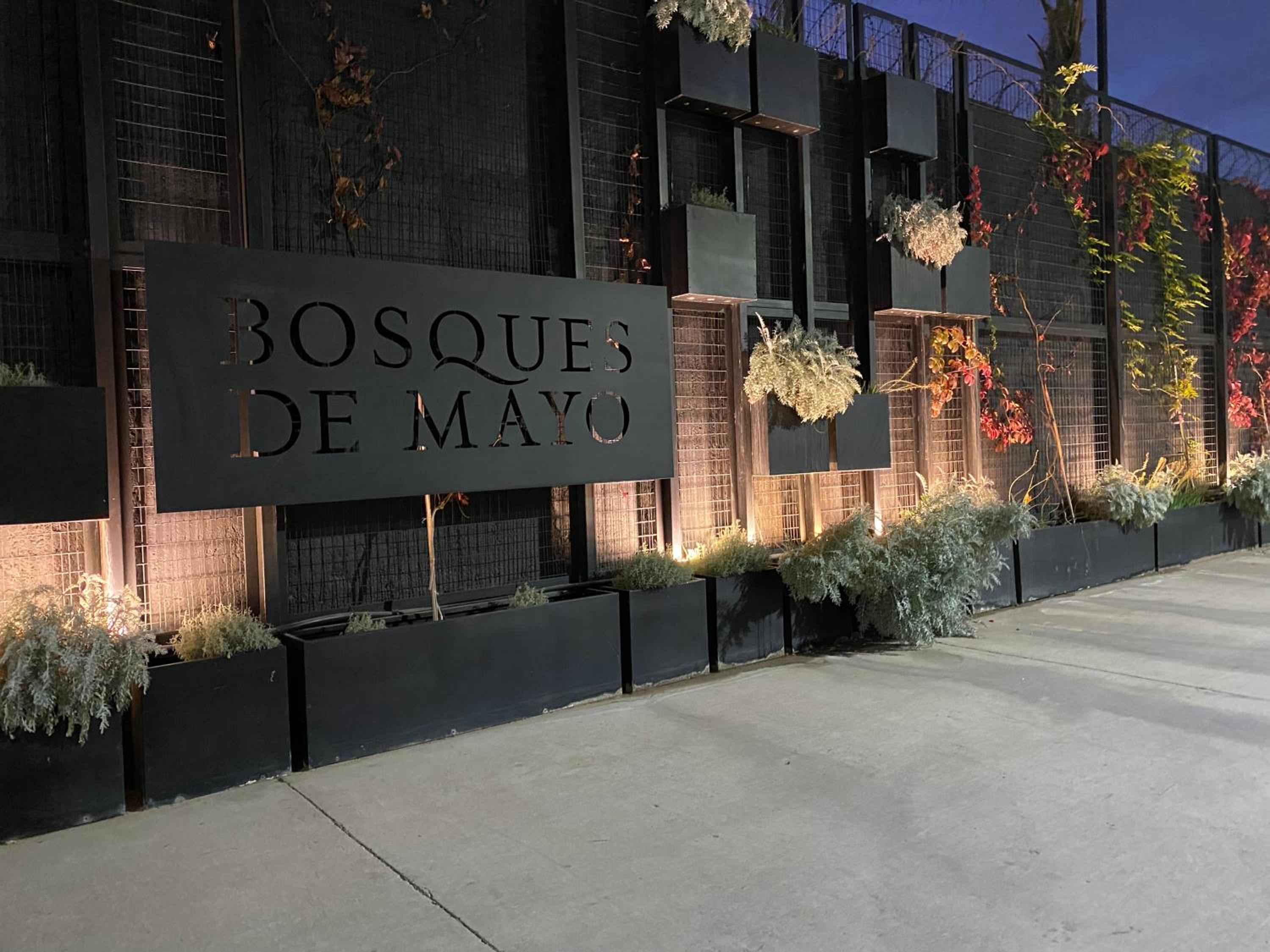 Moderno departamento ruta del vino en Bosques de Mayo