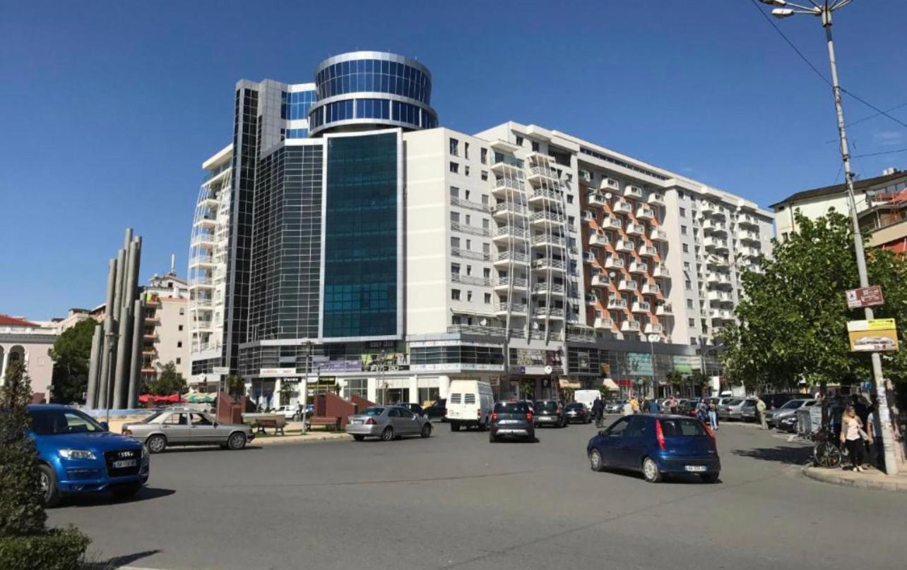 Sky 2 Apartment City Center