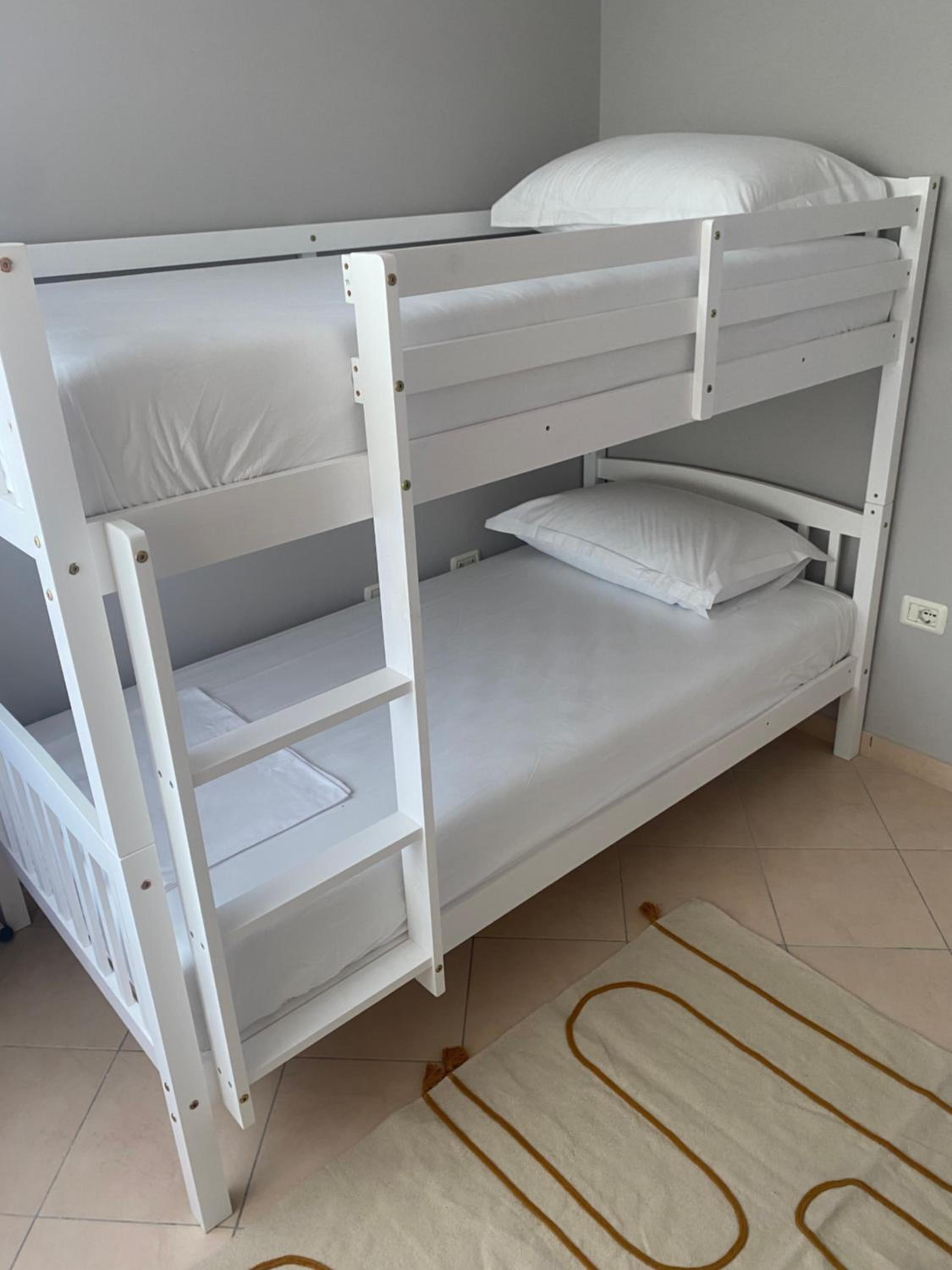 Cheerful 2-bedroom apartment in Golem