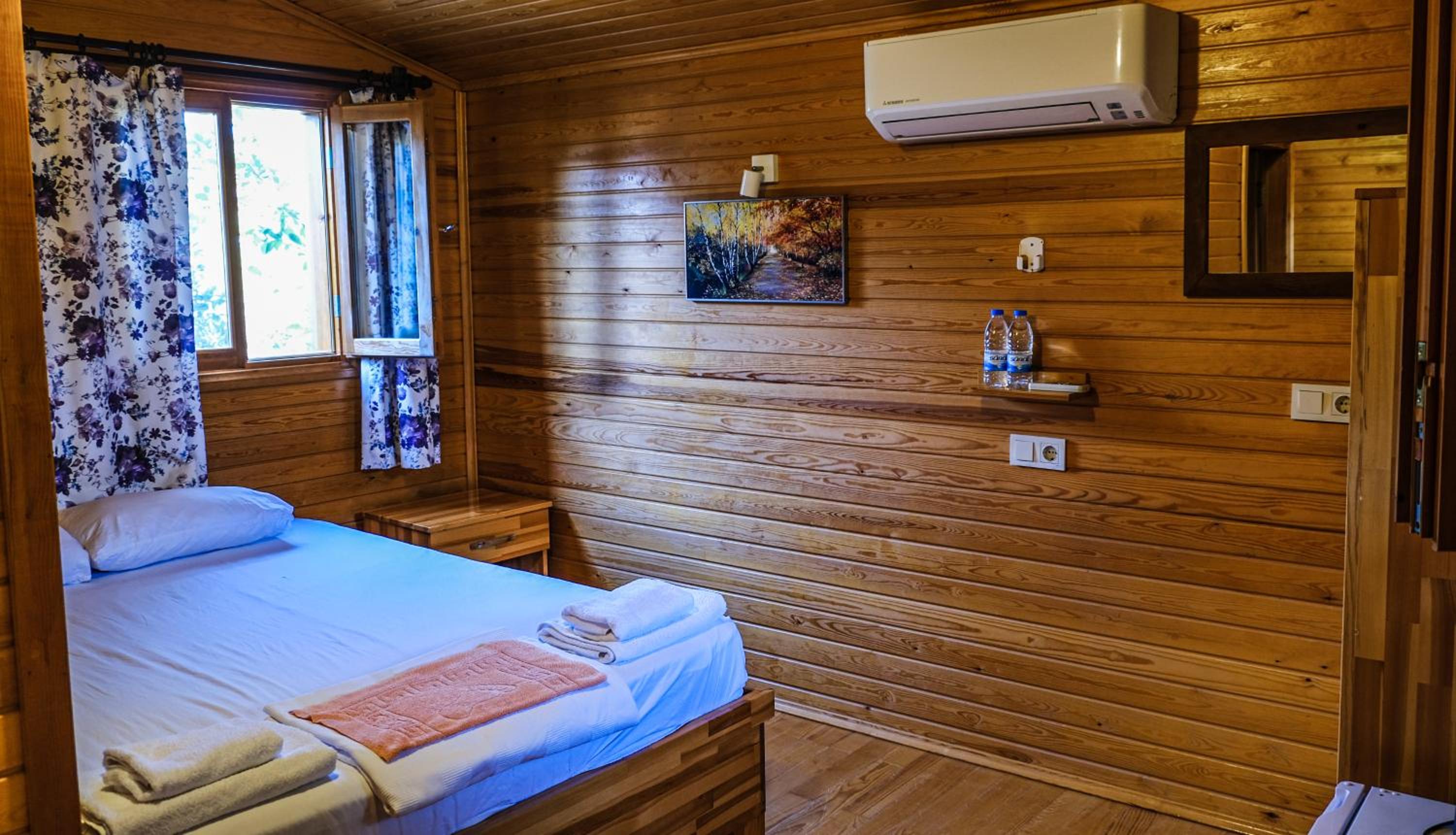 Lemon Garden Lodge