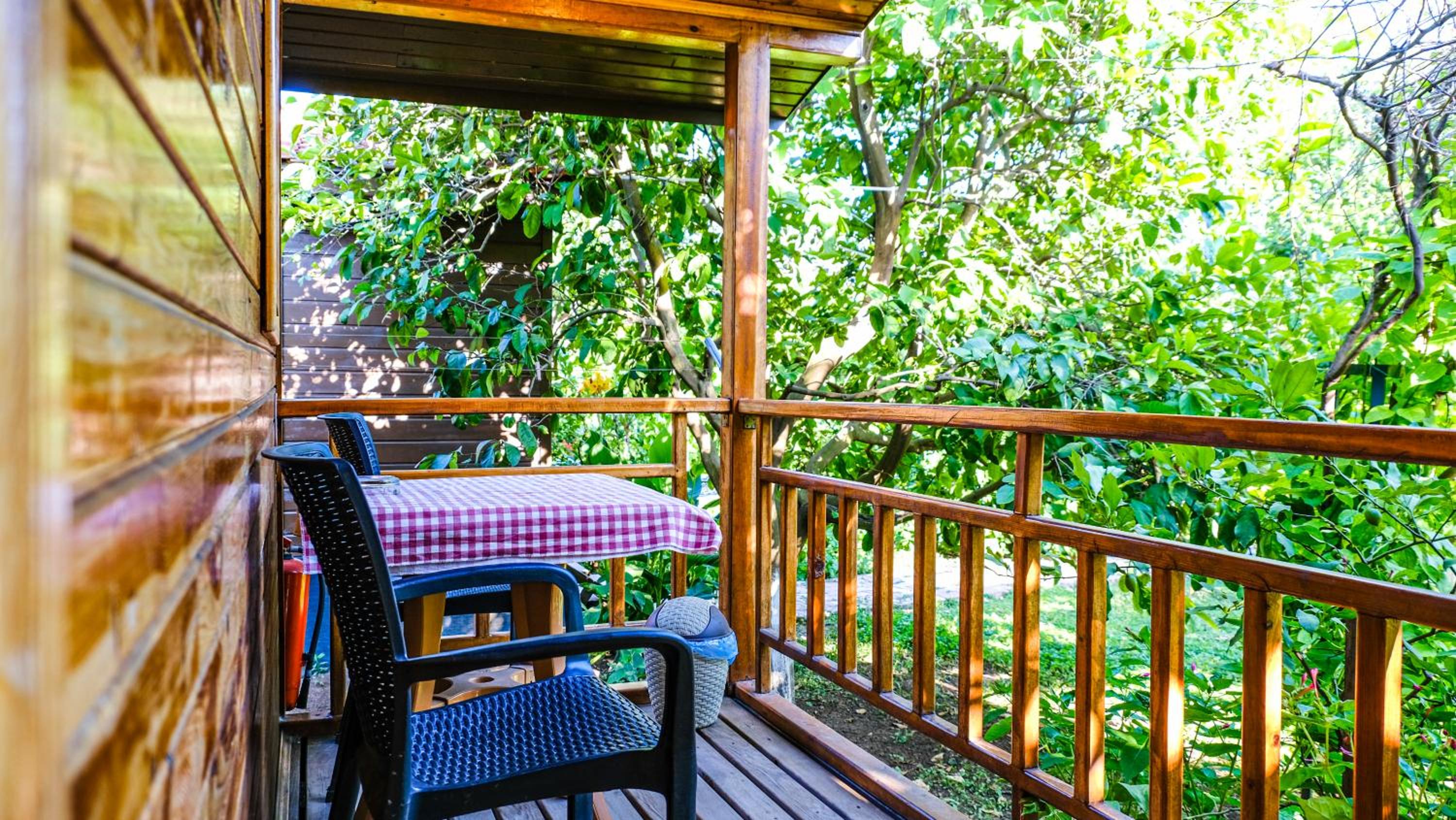 Lemon Garden Lodge
