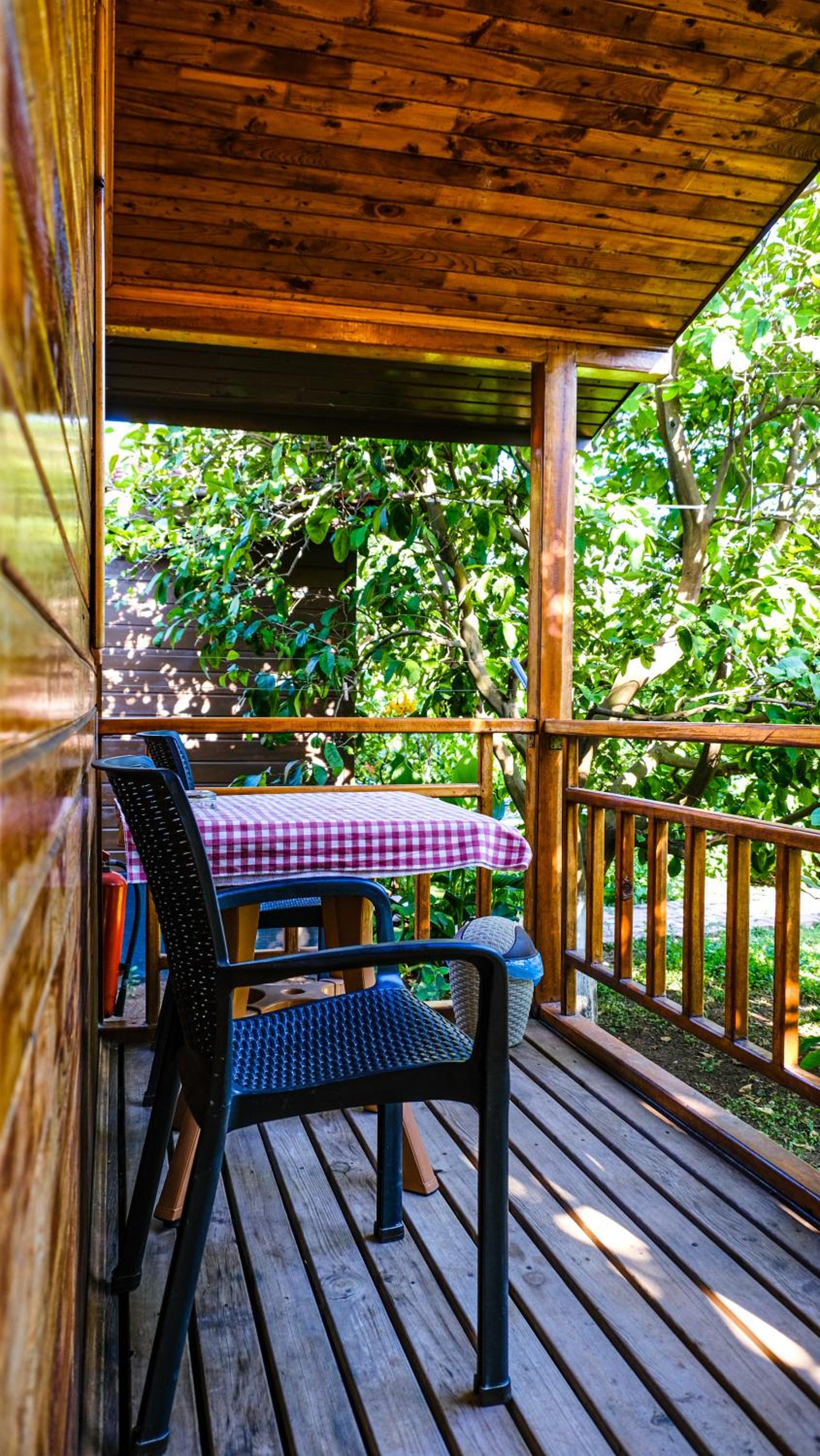Lemon Garden Lodge