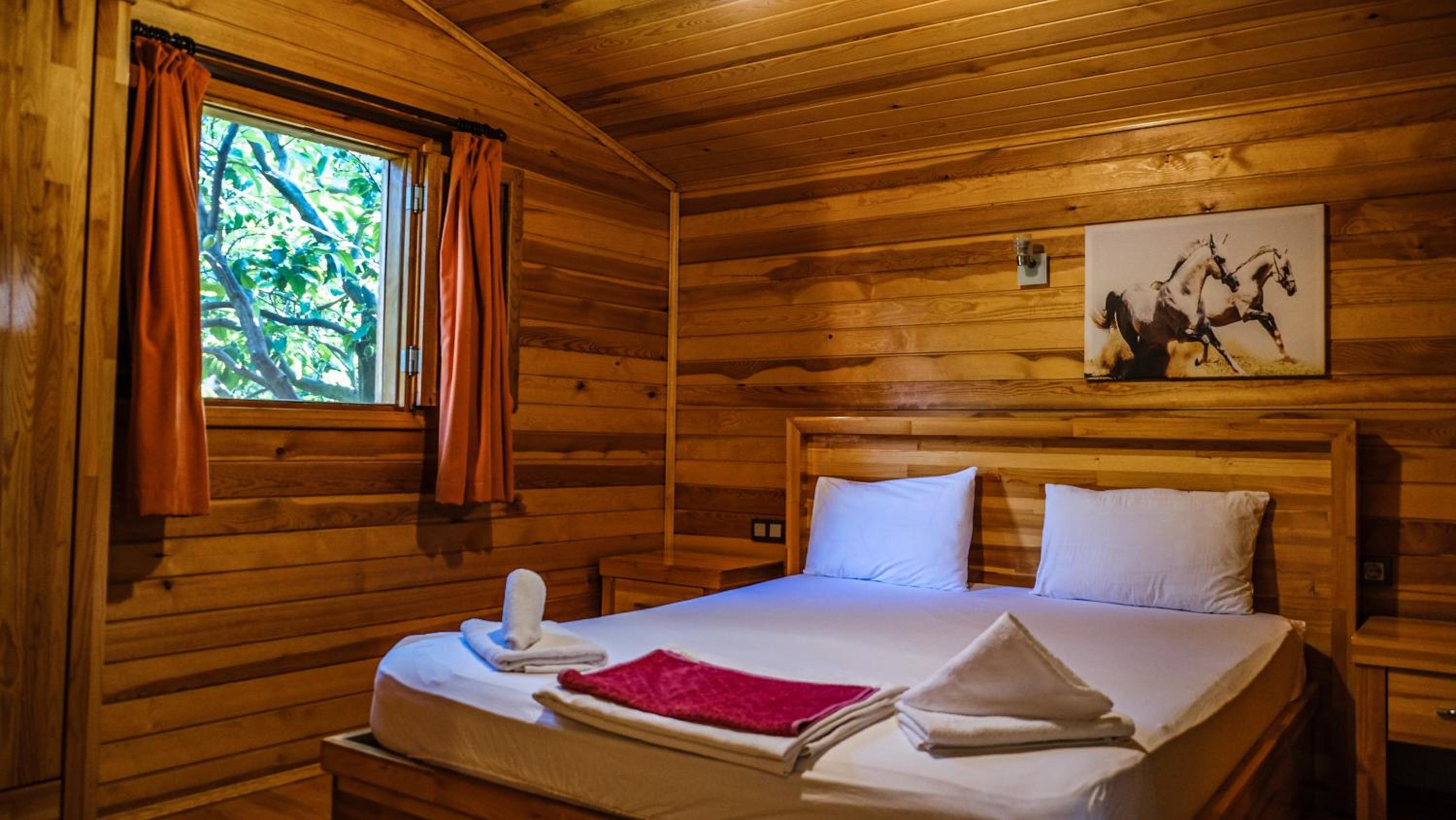 Lemon Garden Lodge