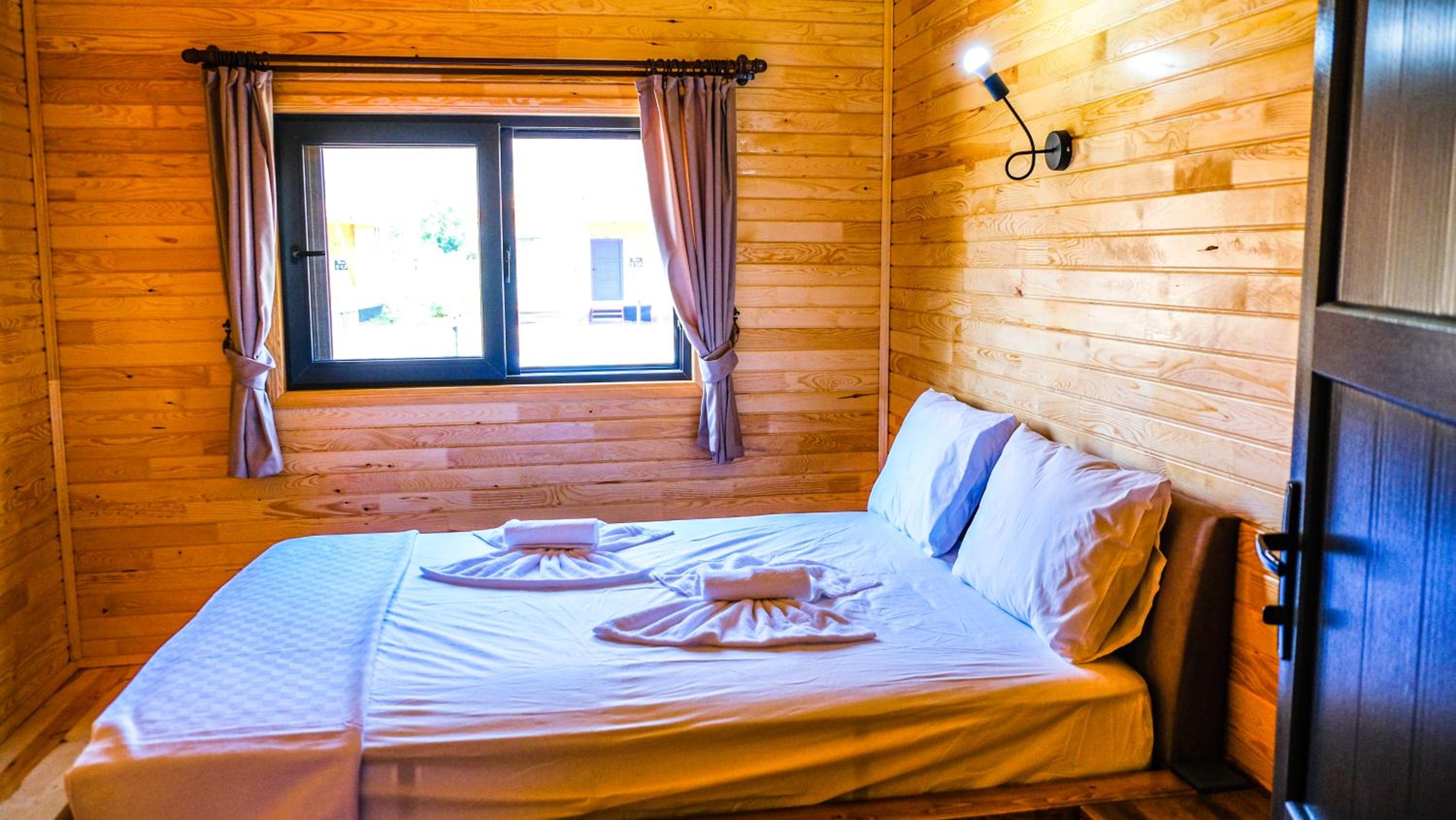 Lemon Garden Lodge