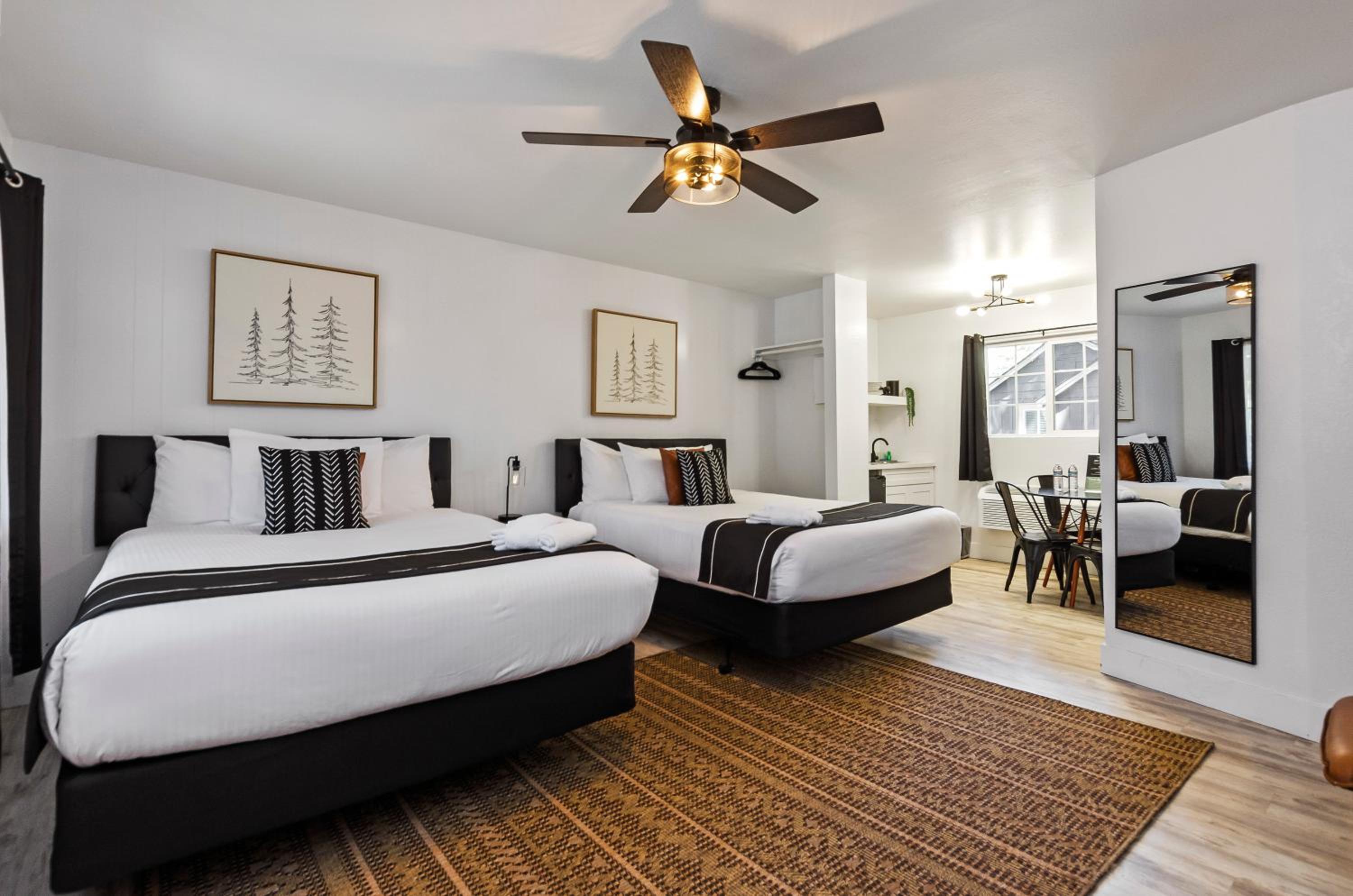 Lake Tahoe Vacations - The Jeffrey Hotel - Property Image 38