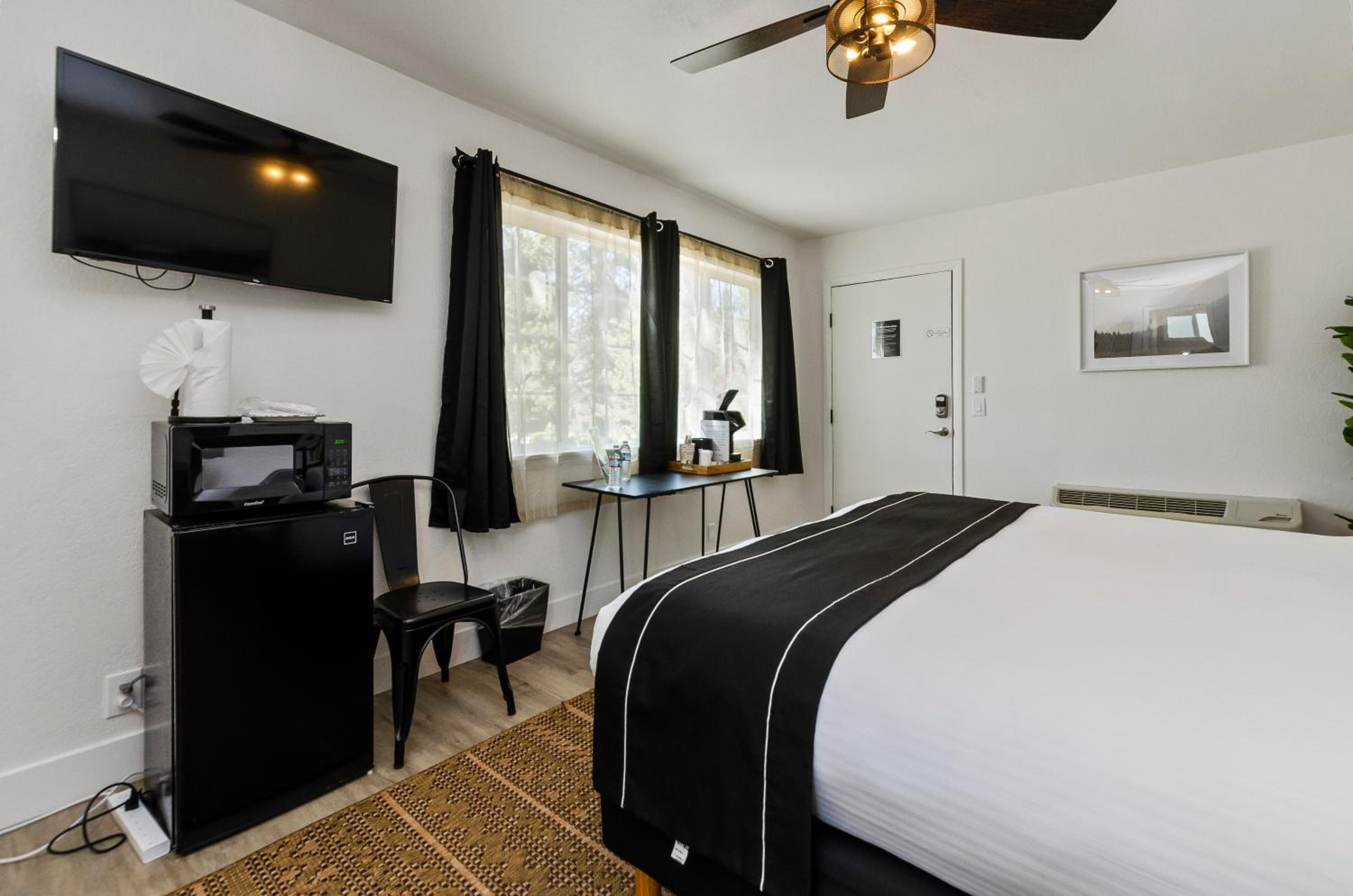 Lake Tahoe Vacations - The Jeffrey Hotel - Property Image 30