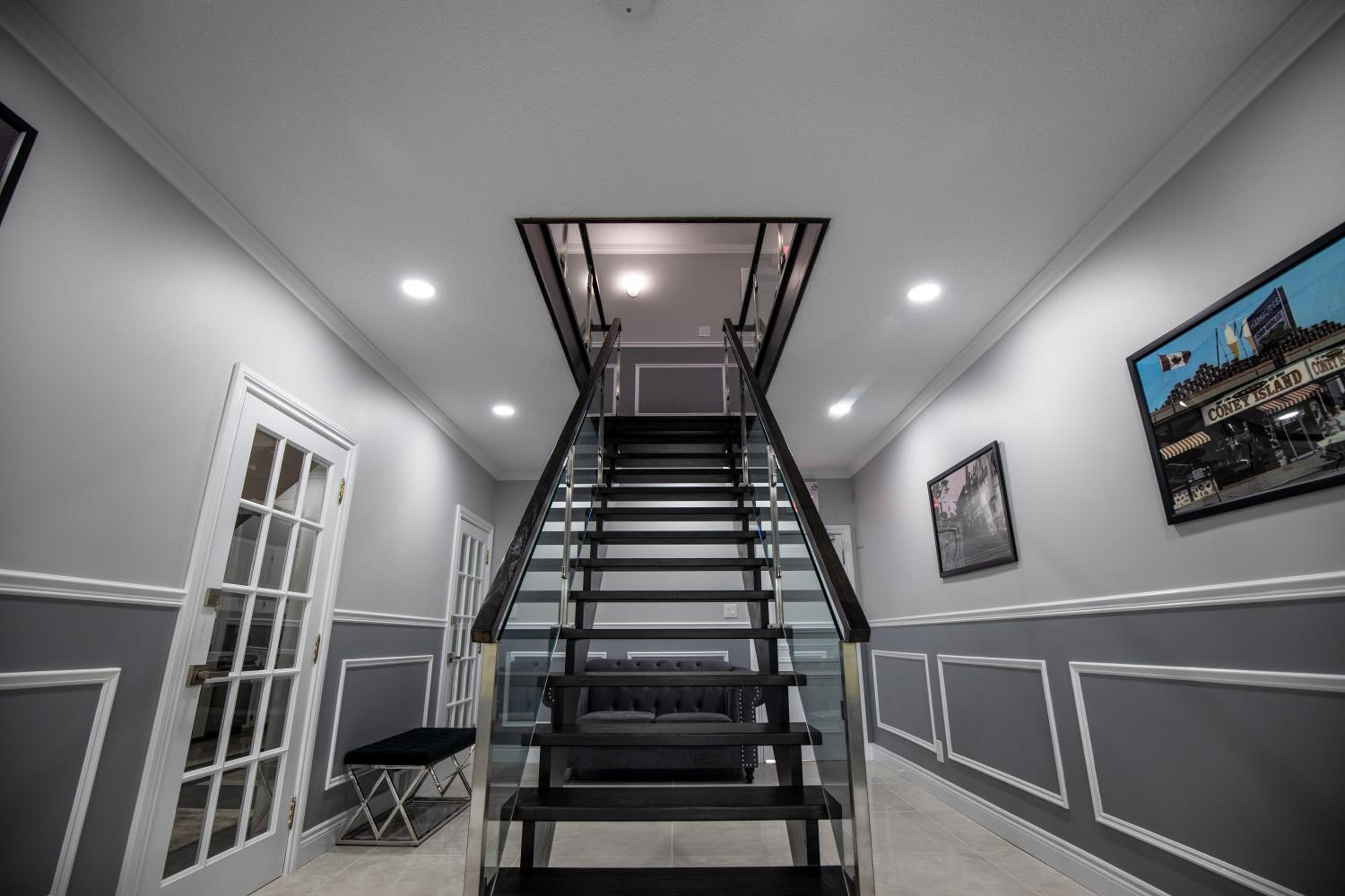 Niagara Luxury Suites