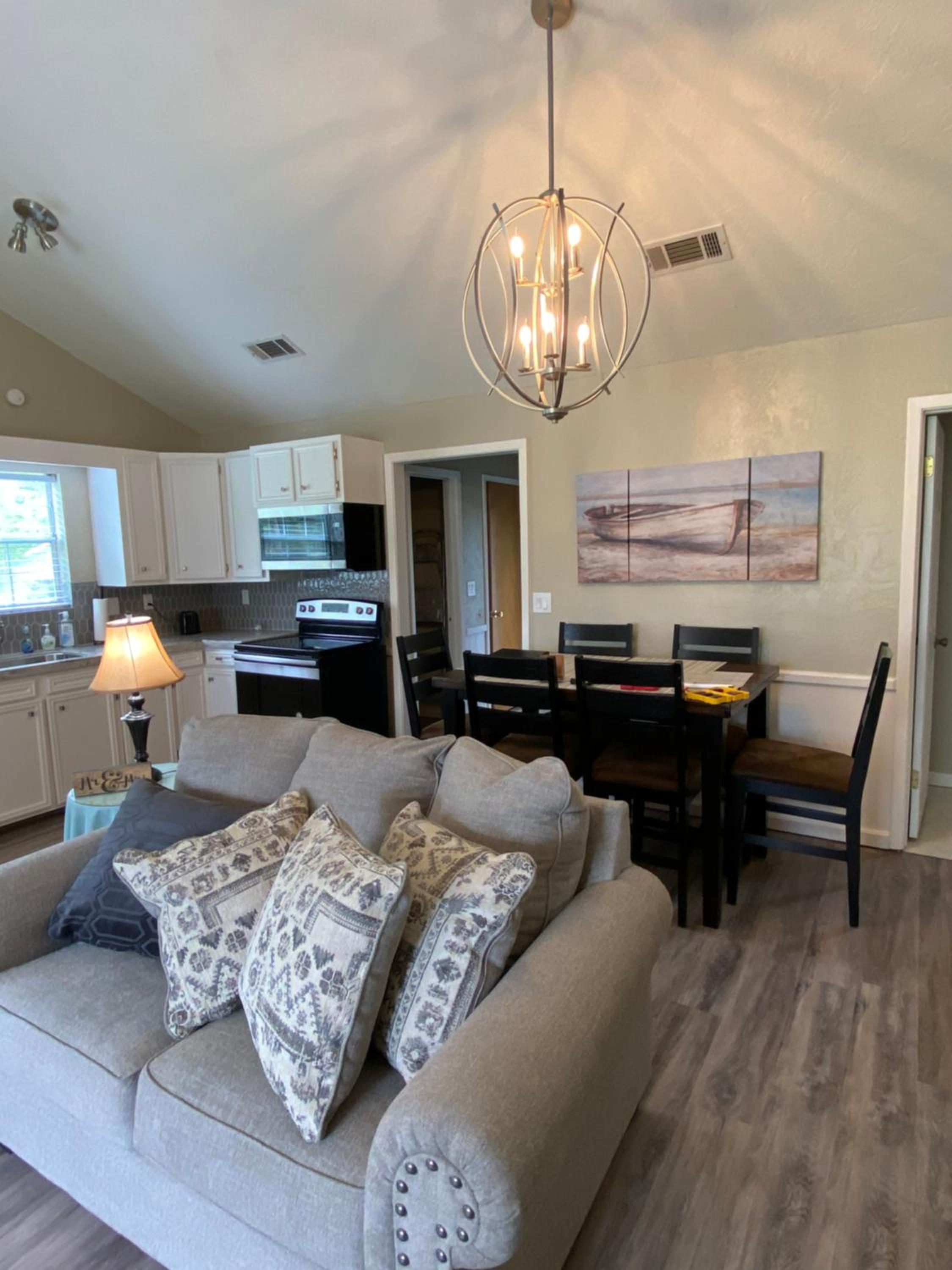 Cottage on Shalin Circle view 3
