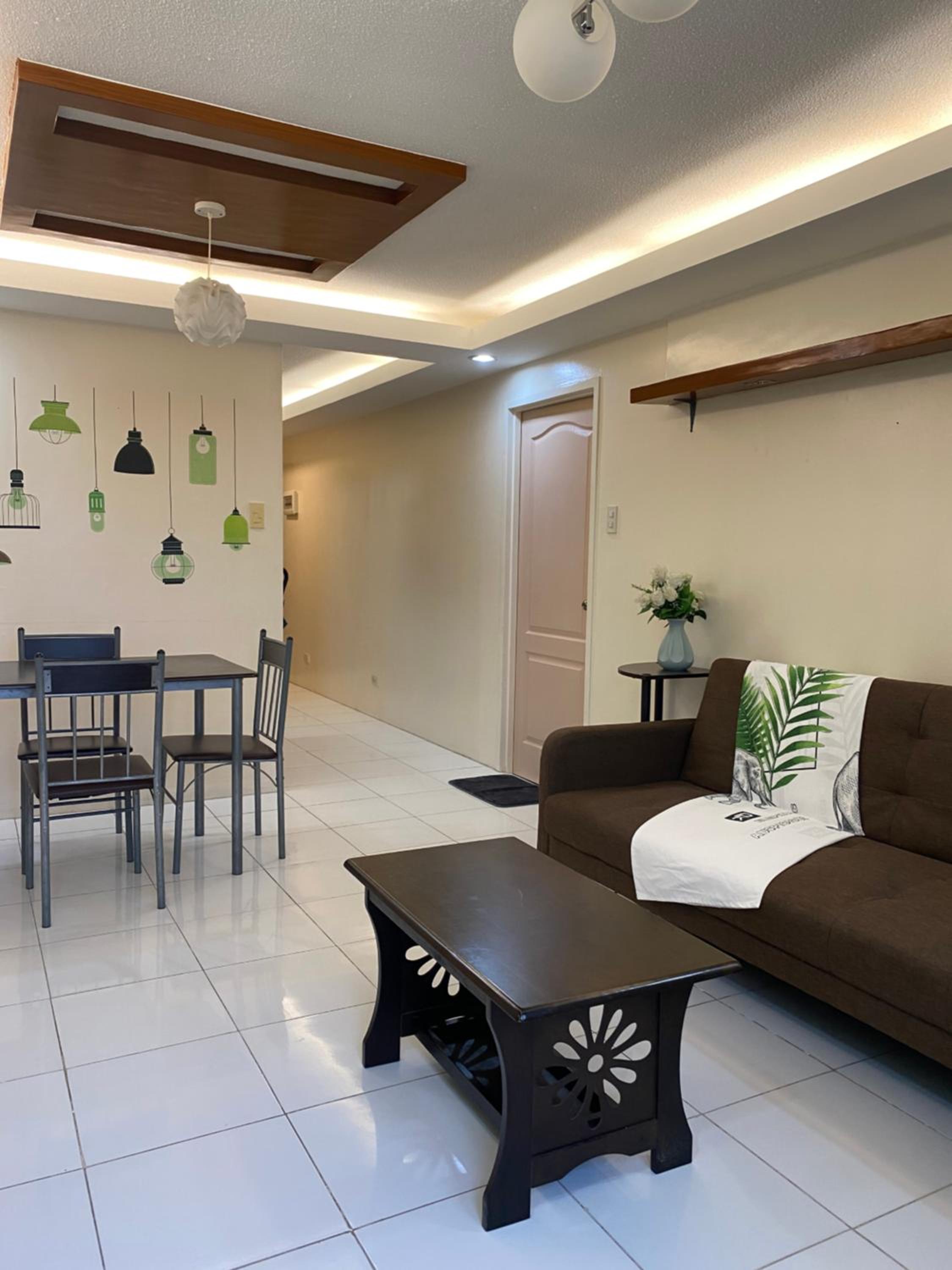 One Oasis Condo 44sqm 1 Bedroom Beside SM Mall view 5
