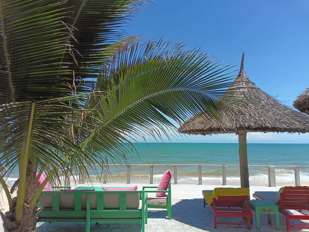 Full Moon Beach Resort