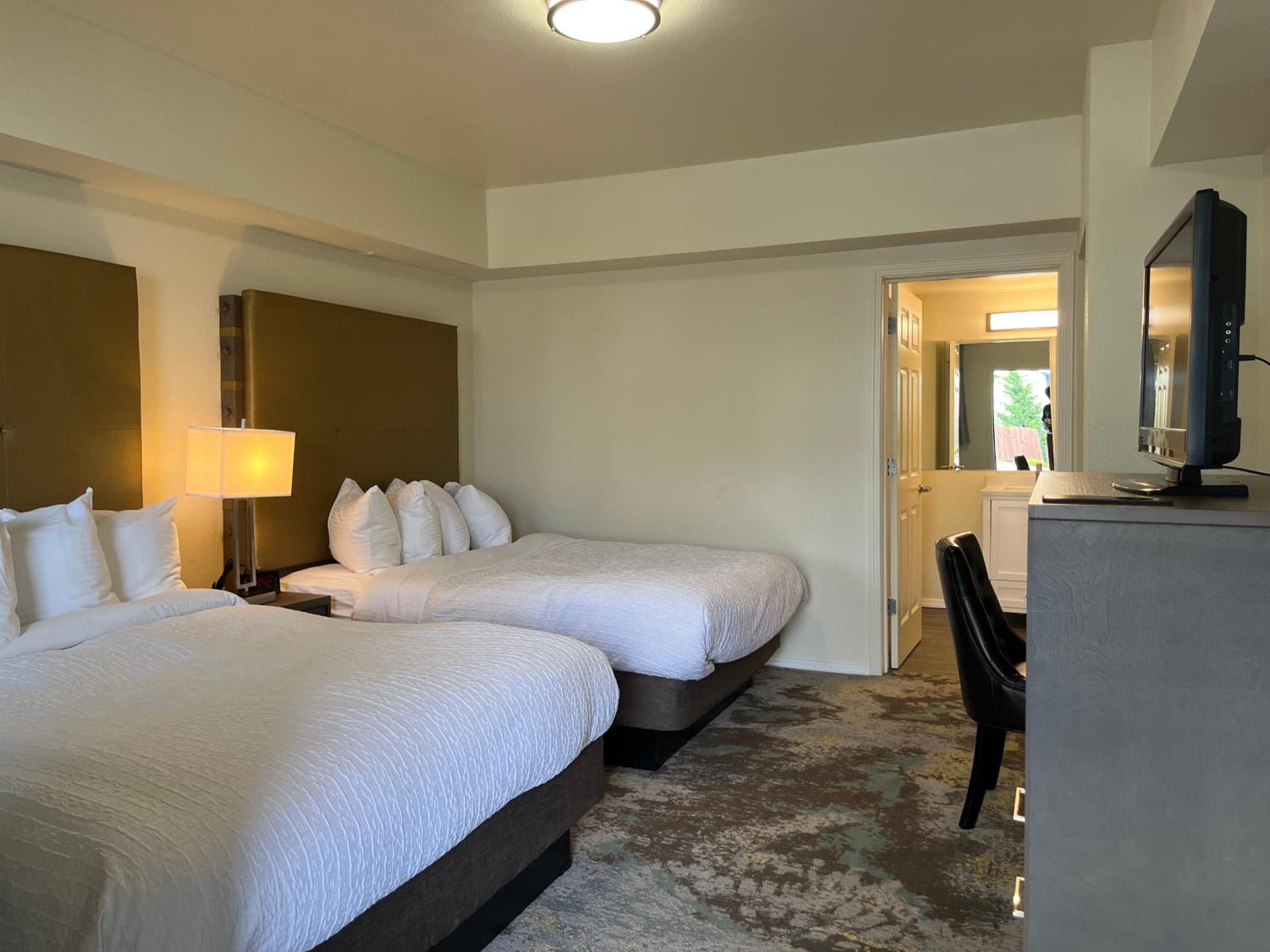 Sunrise Inn, photo 100