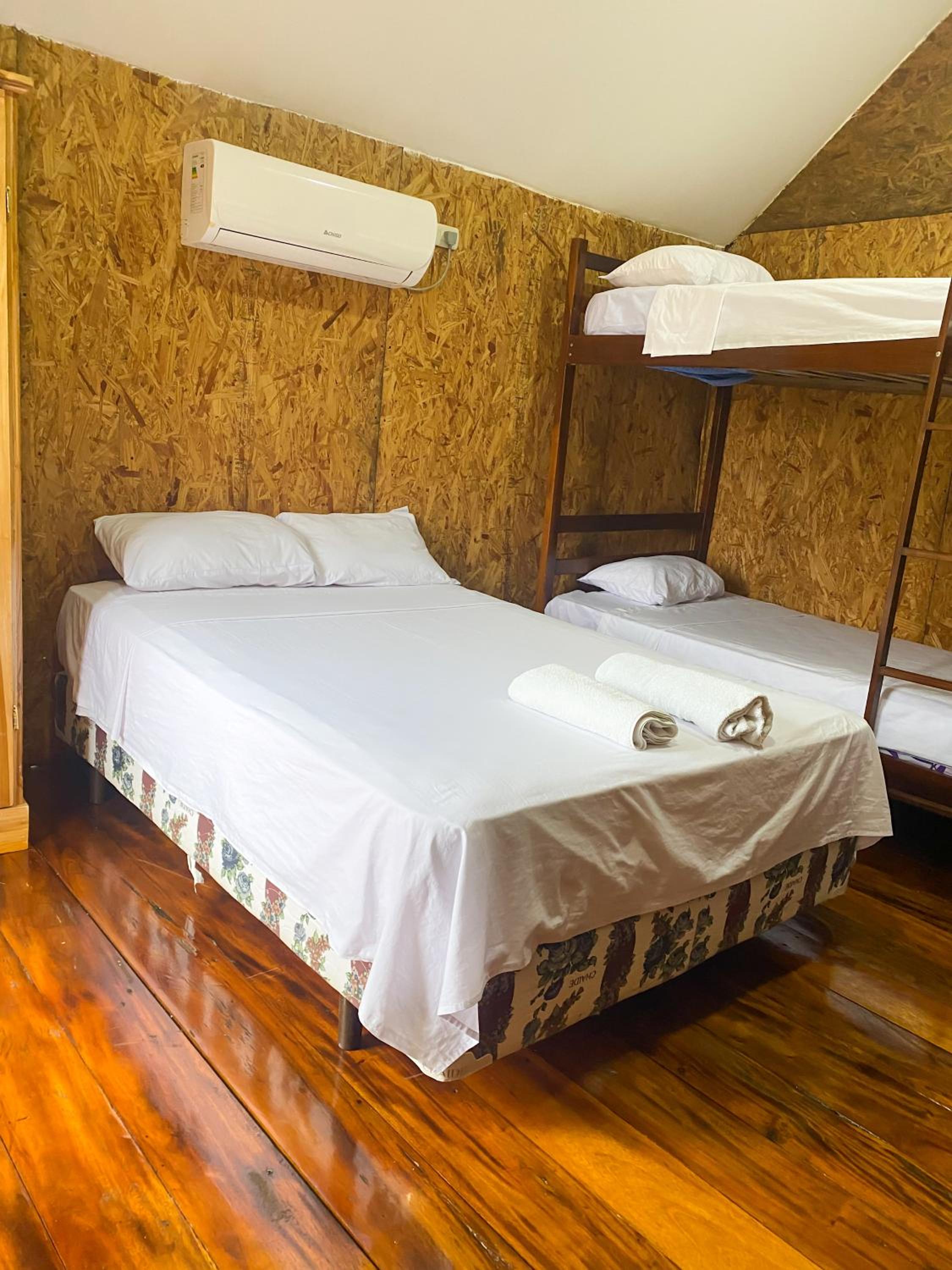 Hostal Tortuga Dorada view 3