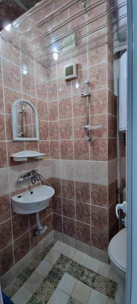 Guest House 