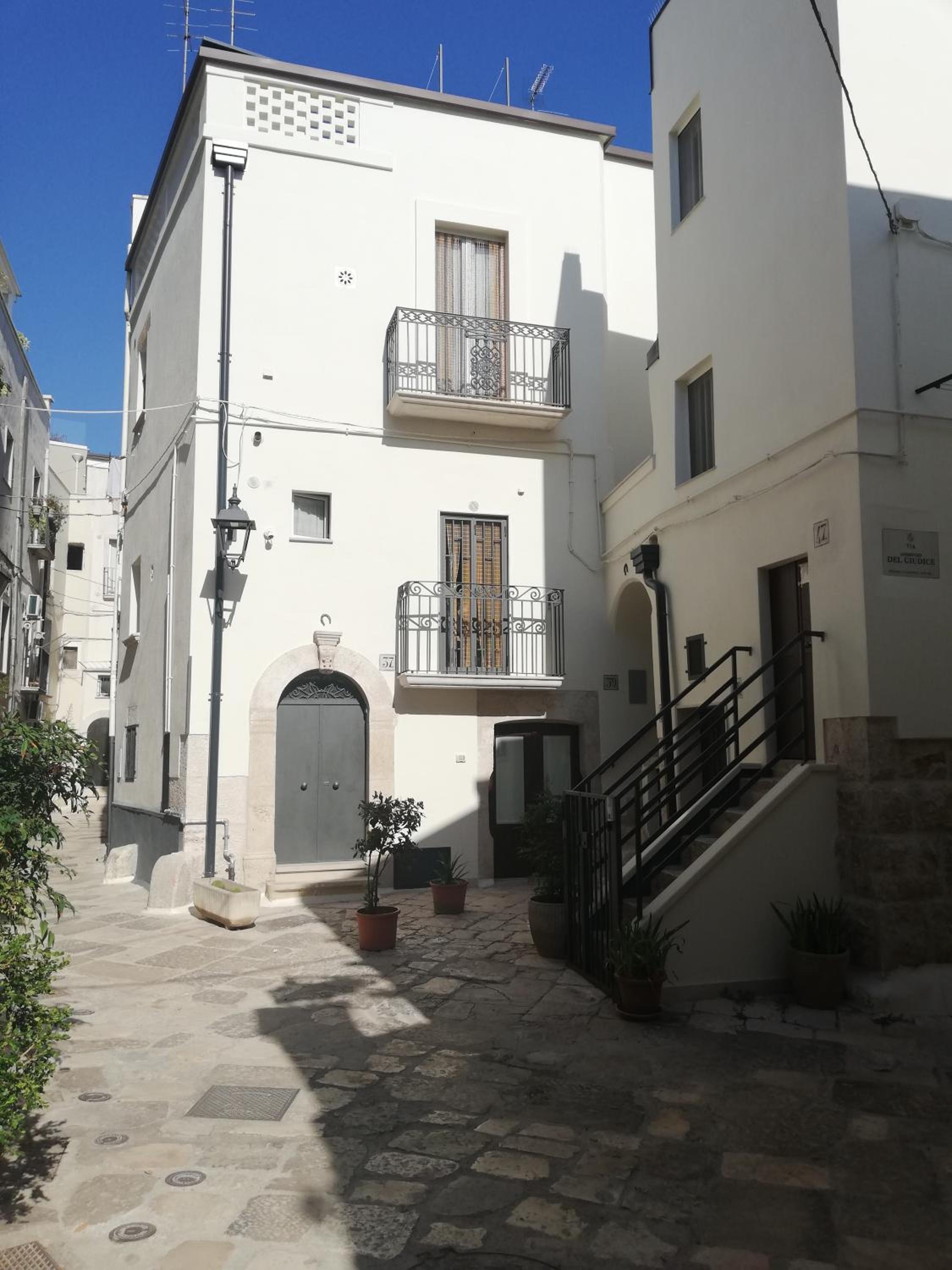 Arco Bianco b&b view 2