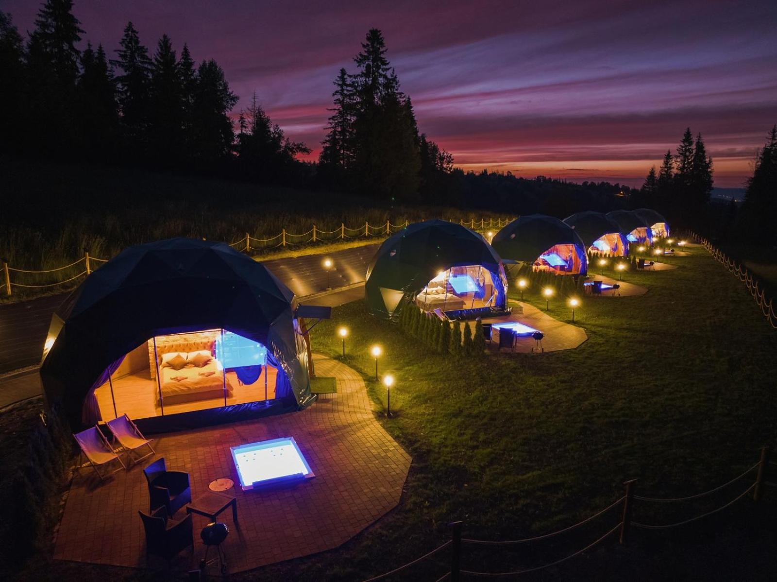 Peak Glamp view 4