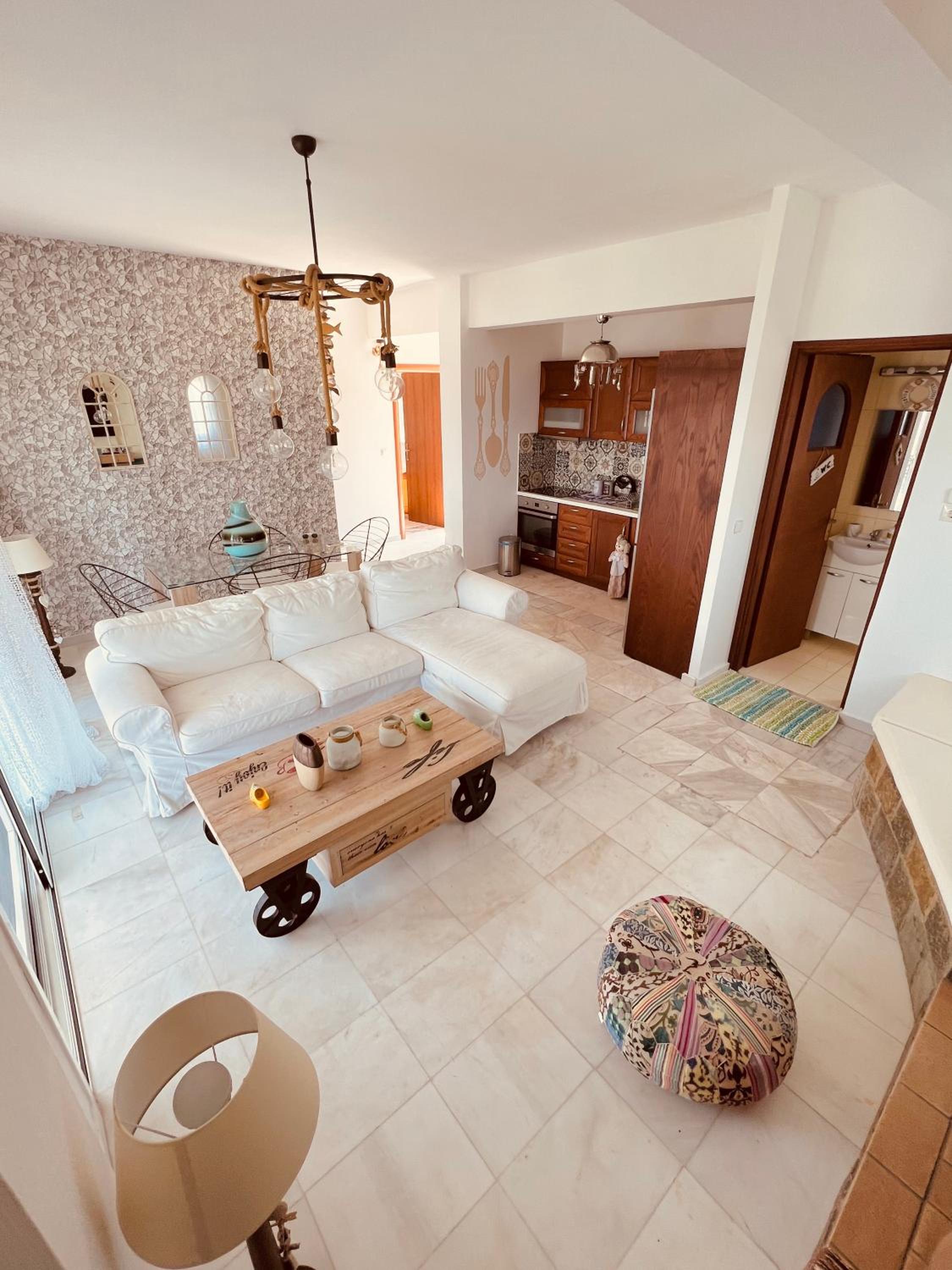 Magic house at halkida 1m from the beach! view 4