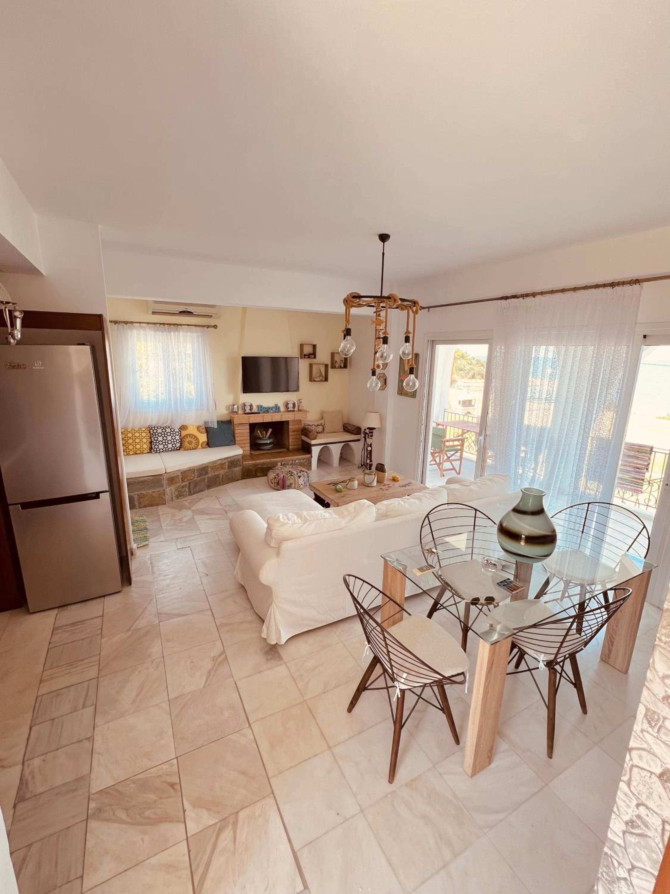Magic house at halkida 1m from the beach! view 3