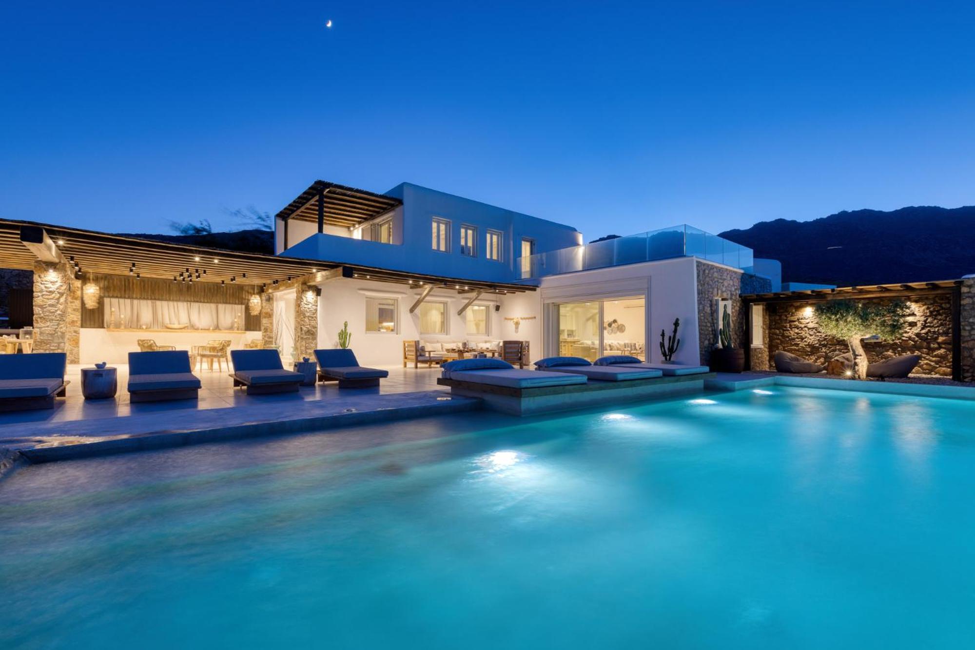 Mykonos Panormos Villas & Suites