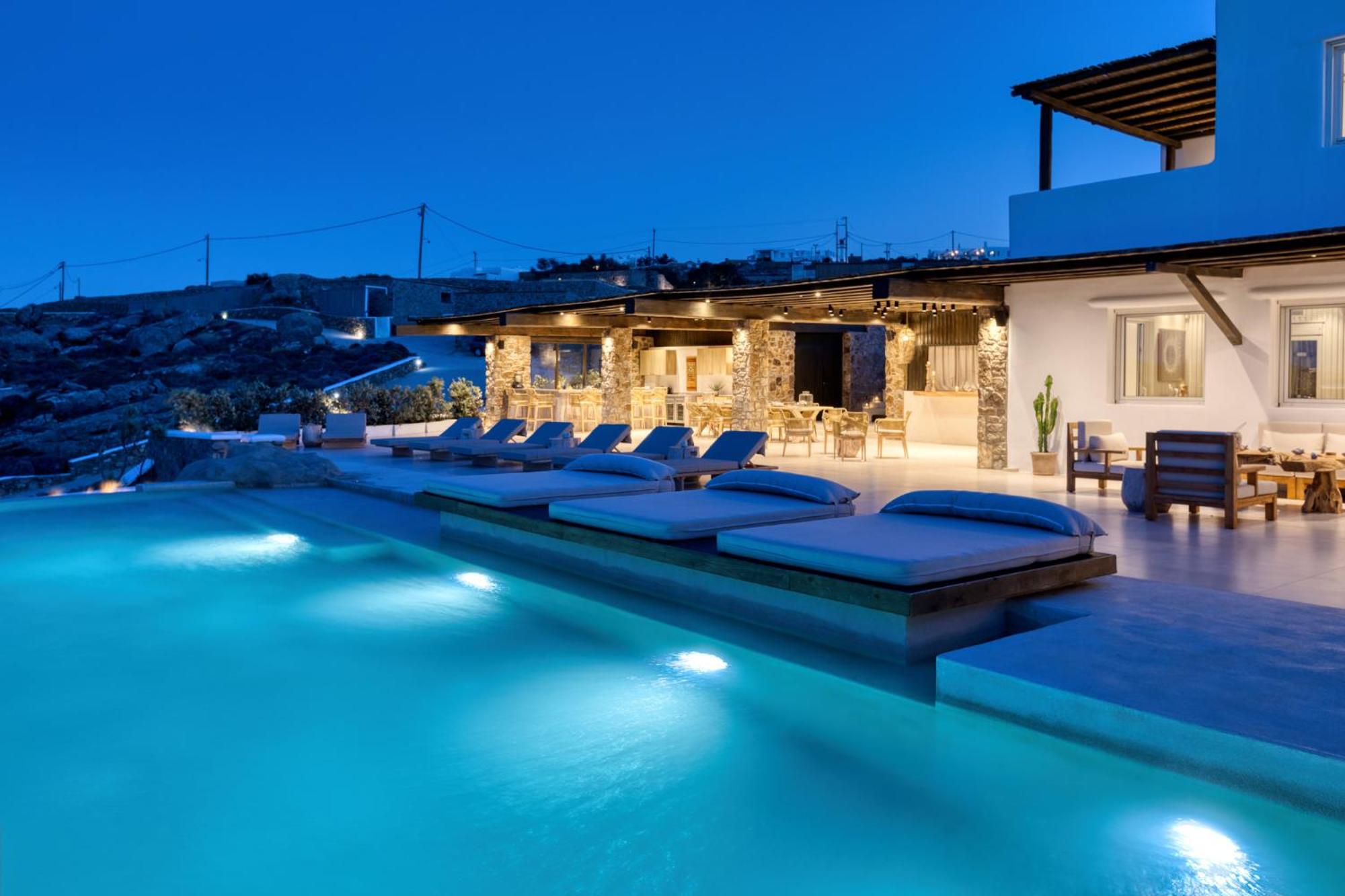 Mykonos Panormos Villas & Suites