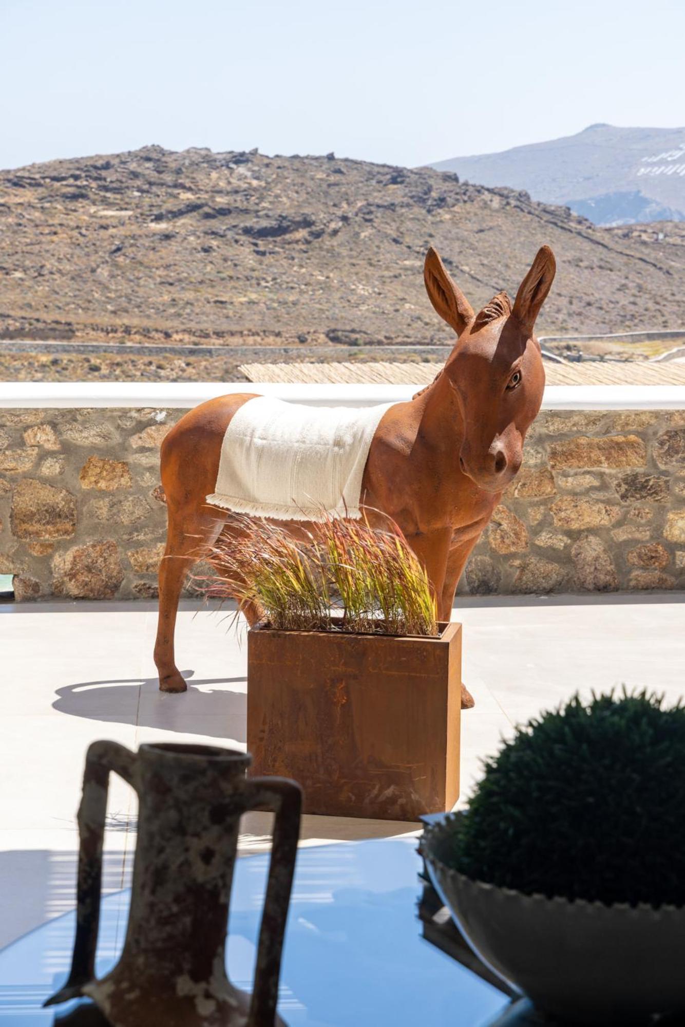 Mykonos Panormos Villas & Suites