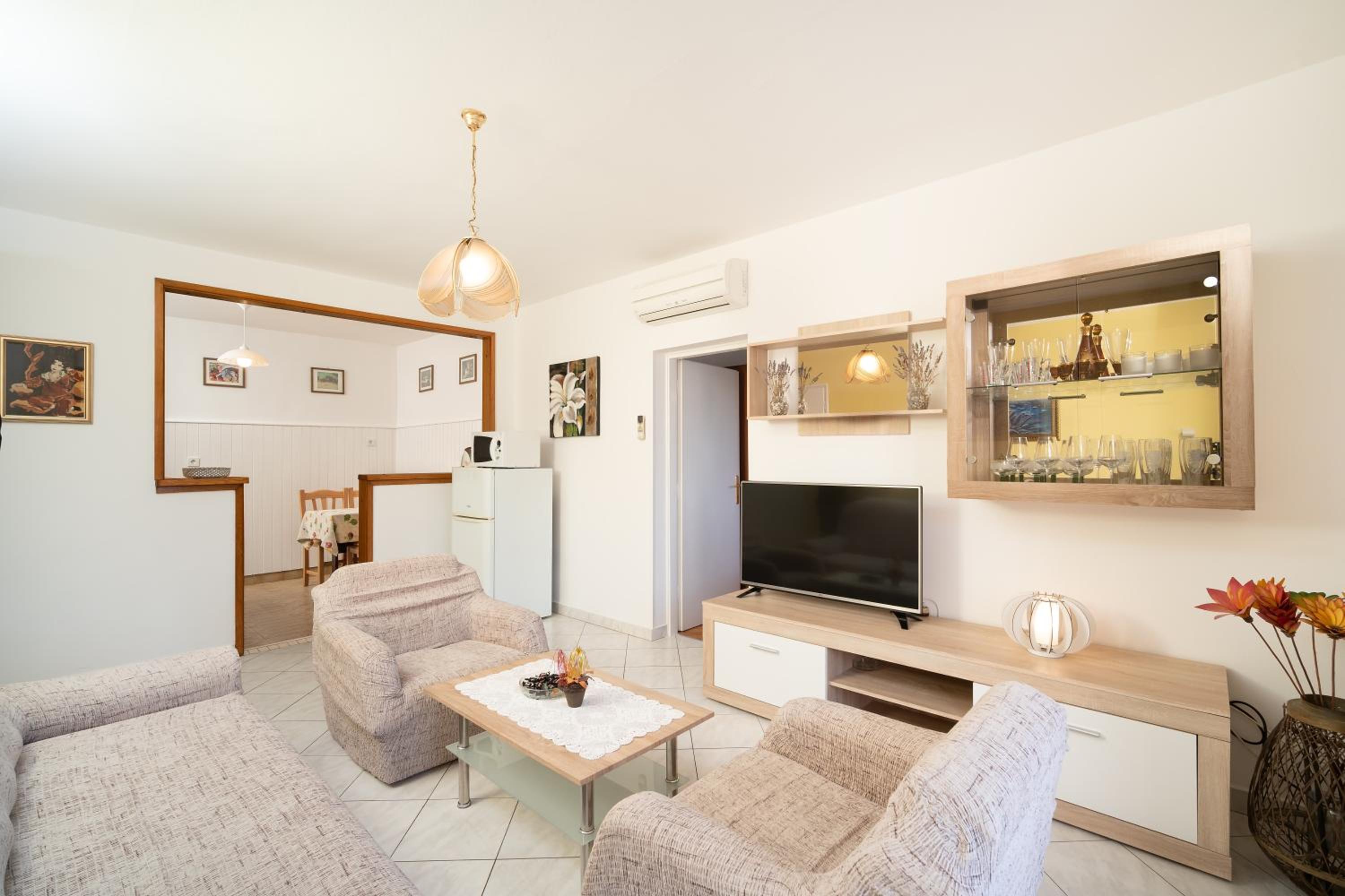 Apartmani Zlata view 3