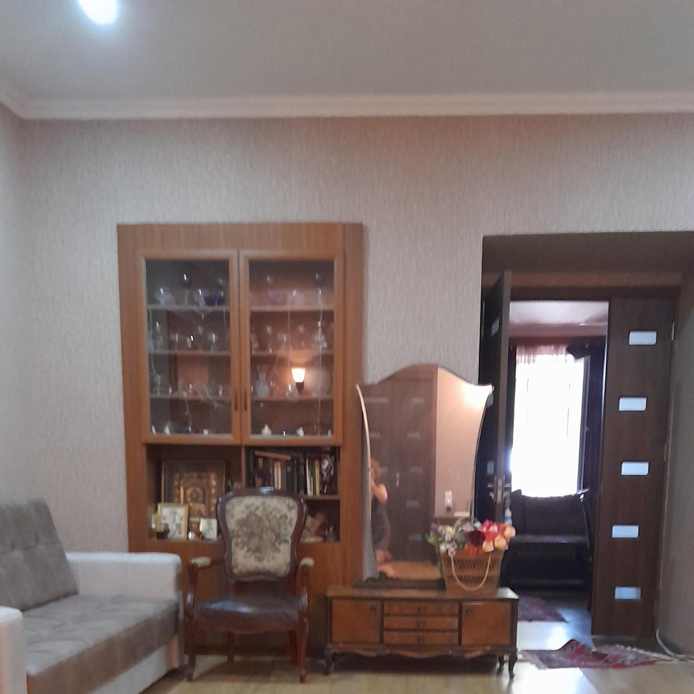 Historical apartment in city center (old Tbilisi) view 2