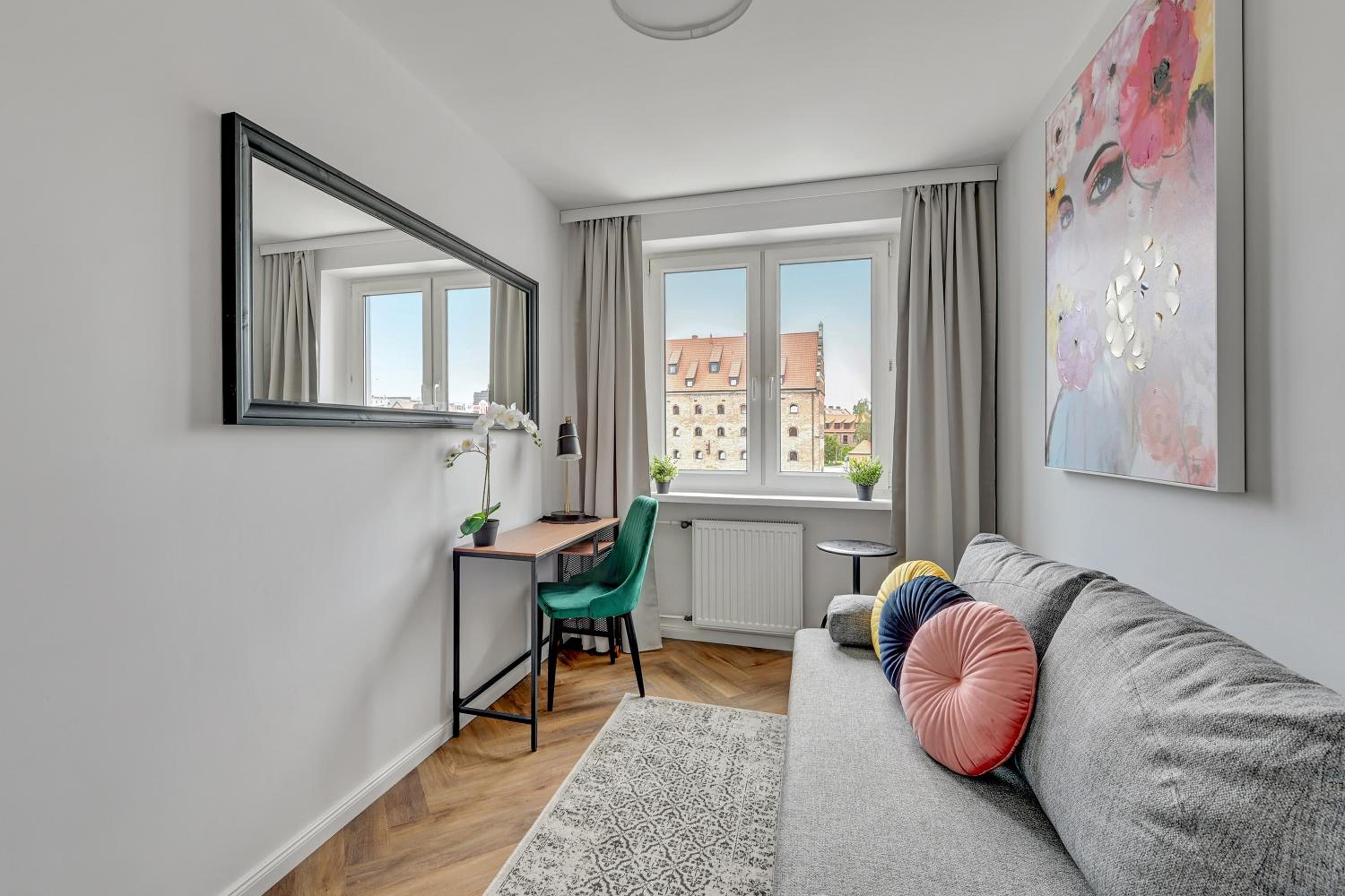 Magical River View by Downtown Apartments
