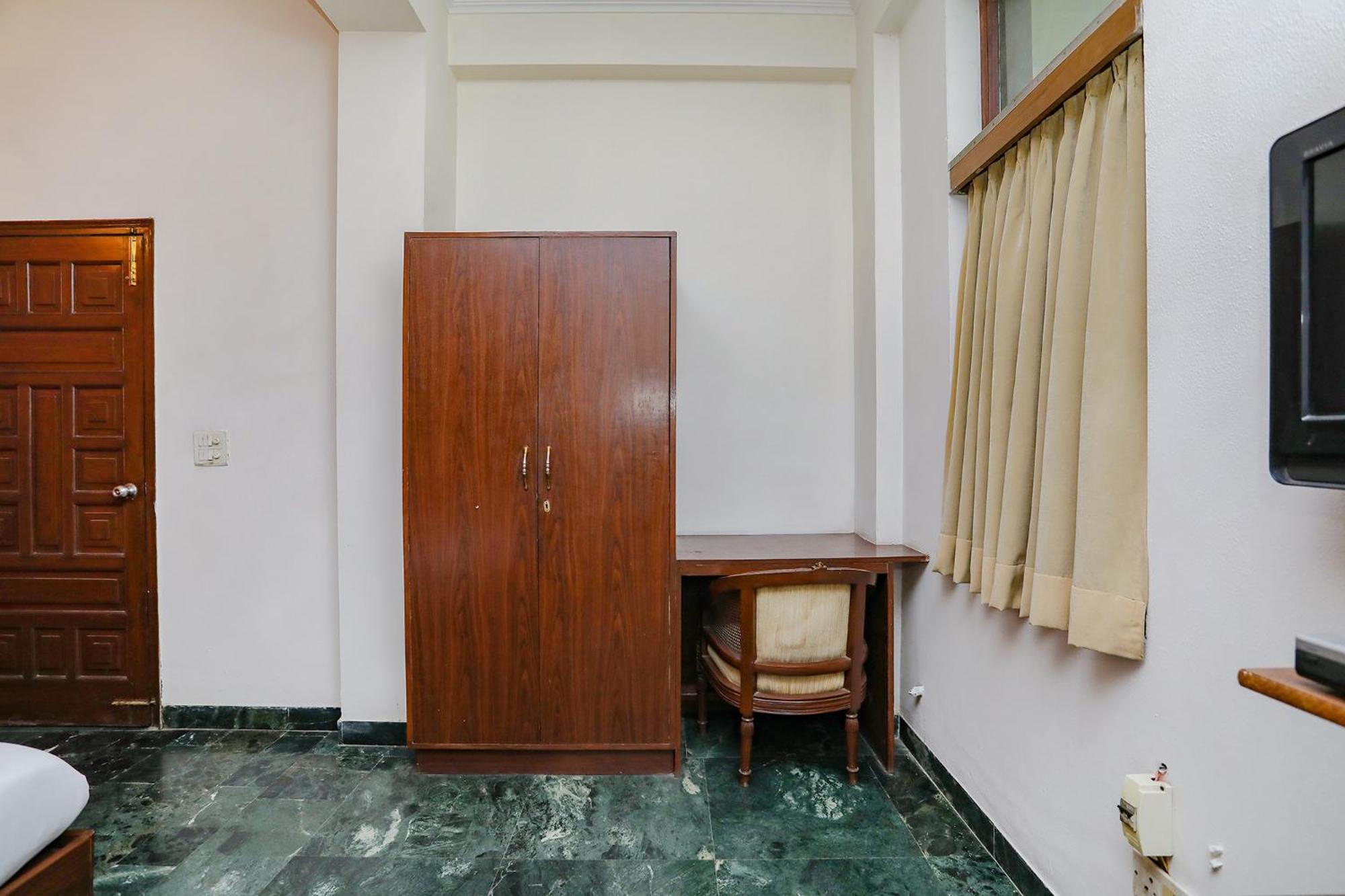 Gurgaon Vacations - FabExpress Primero I - Property Image 4