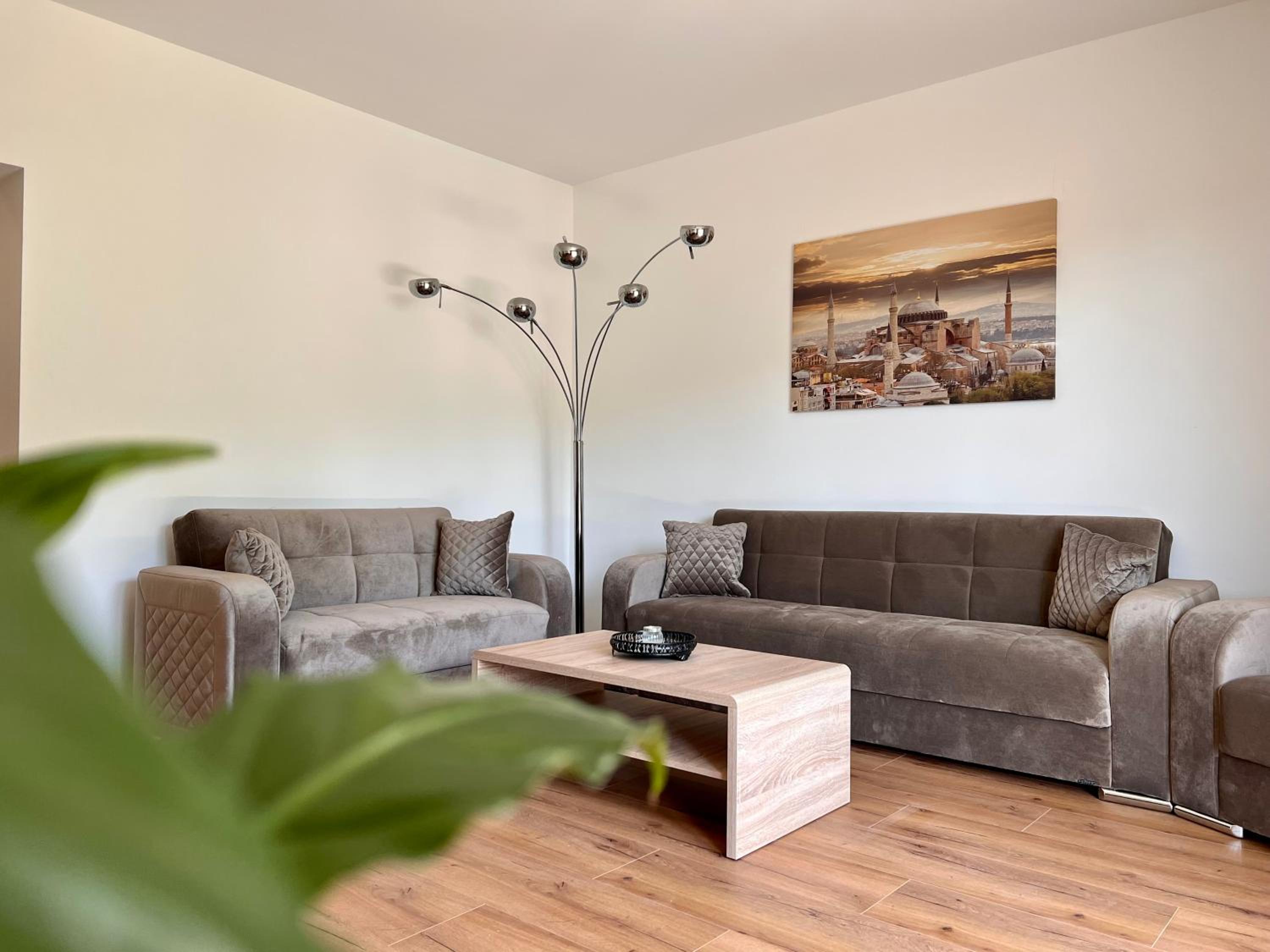 Idyllische Ferienwohnung mit Balkon & Ausblick