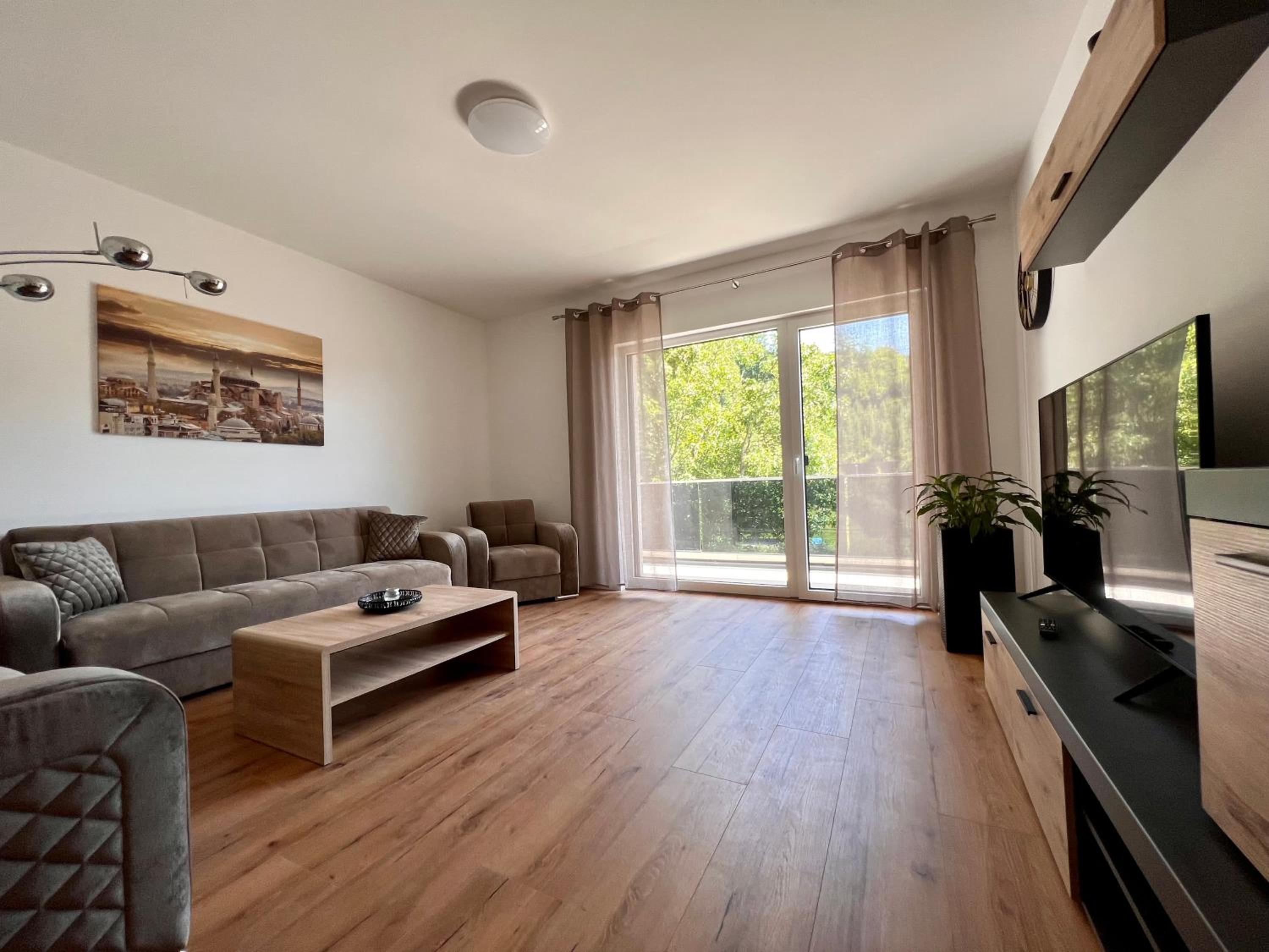 Idyllische Ferienwohnung mit Balkon & Ausblick