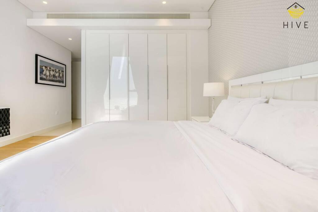3 Bedroom With Sea View From Balcony and All Rooms