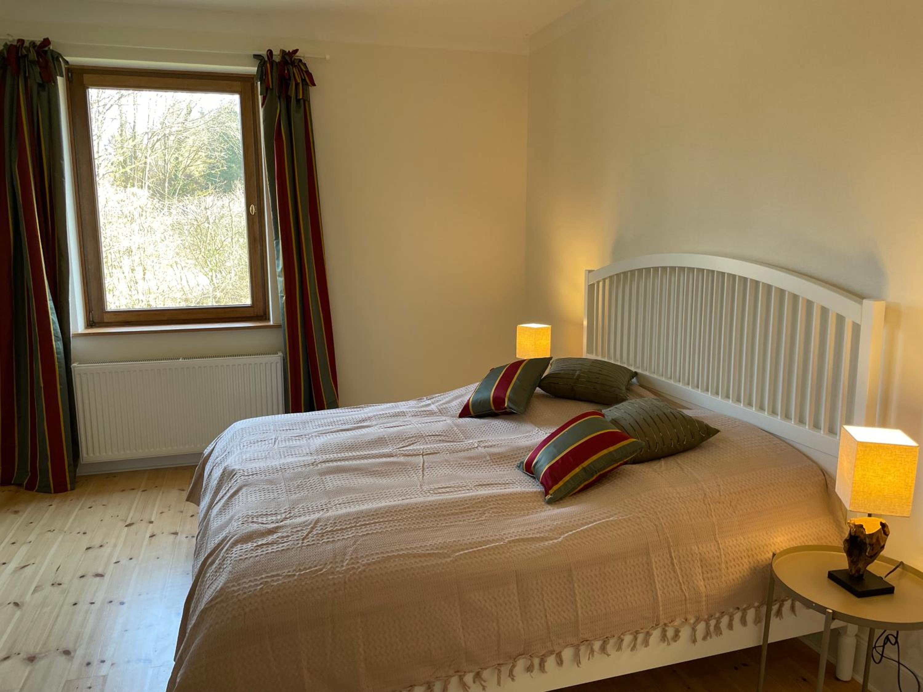 Schellnhof Forsthaus am Waldrand