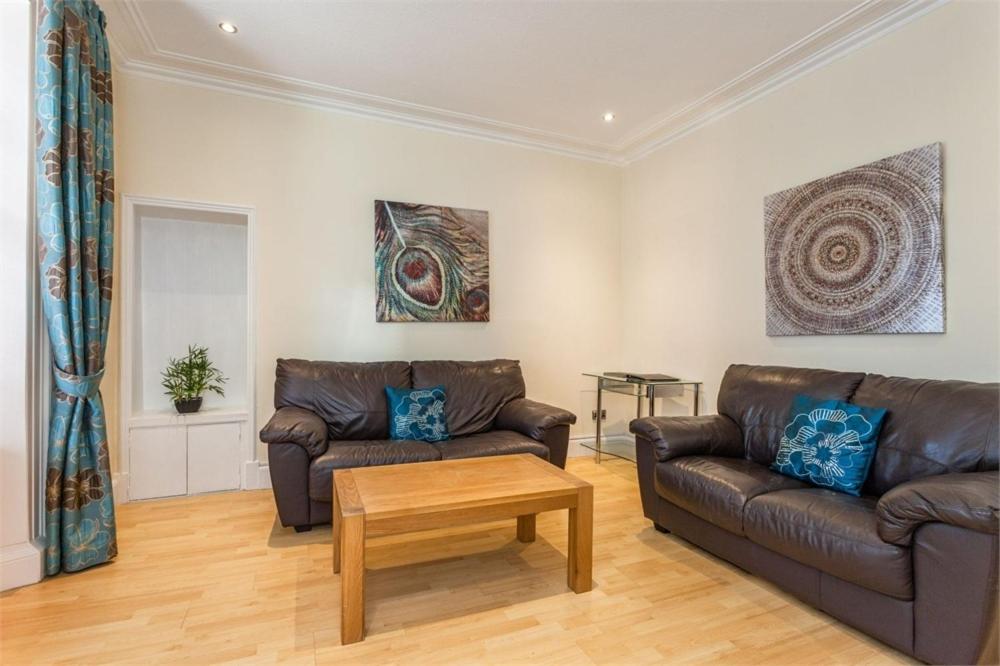Chapel Street 42B First floor 1-bedroom apartment, Aberdeen city center view 5