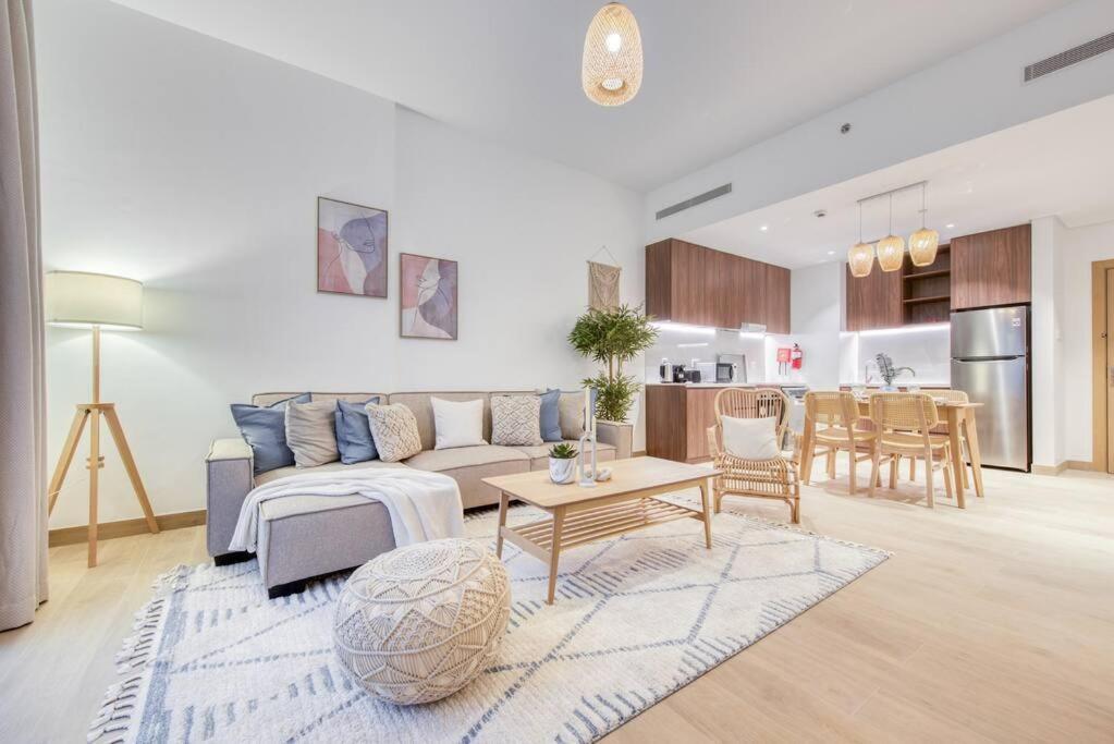 1 Bedroom Apartment in La Mer Beachfront