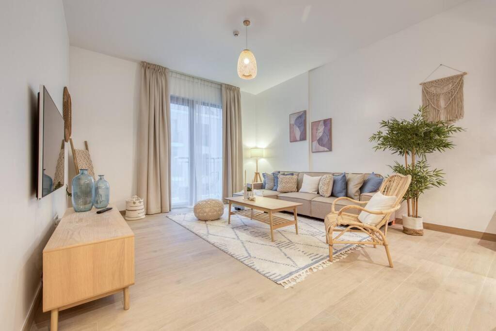 1 Bedroom Apartment in La Mer Beachfront