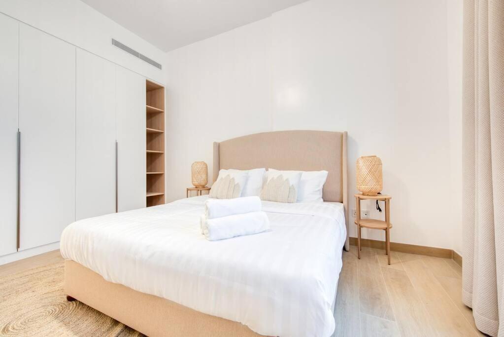 1 Bedroom Apartment in La Mer Beachfront