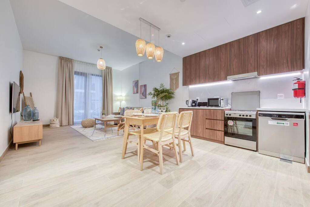 1 Bedroom Apartment in La Mer Beachfront