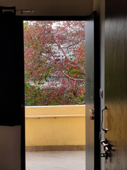 Private room in TicAna 2BHK Small