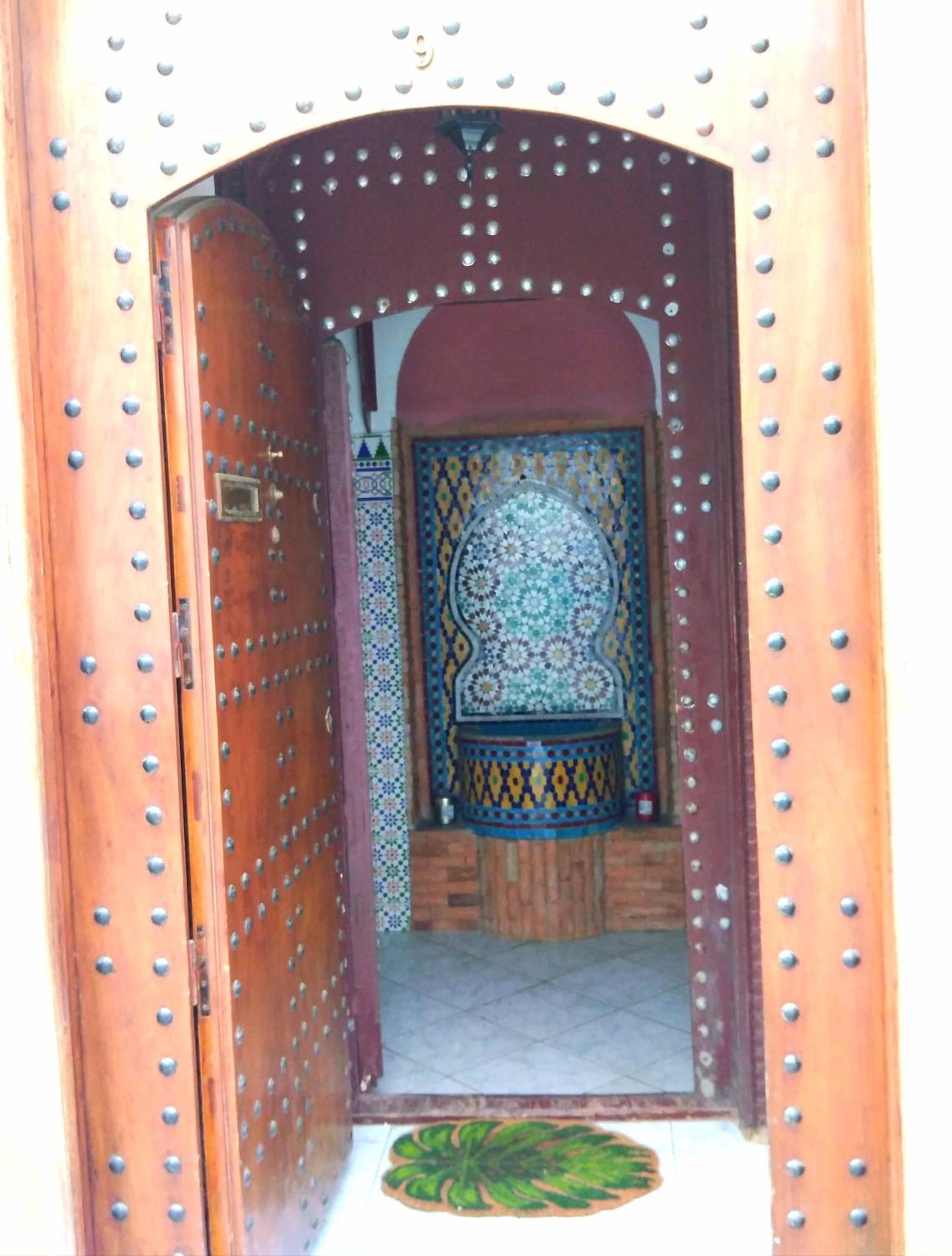 Dar Sam - Purple Room view 3