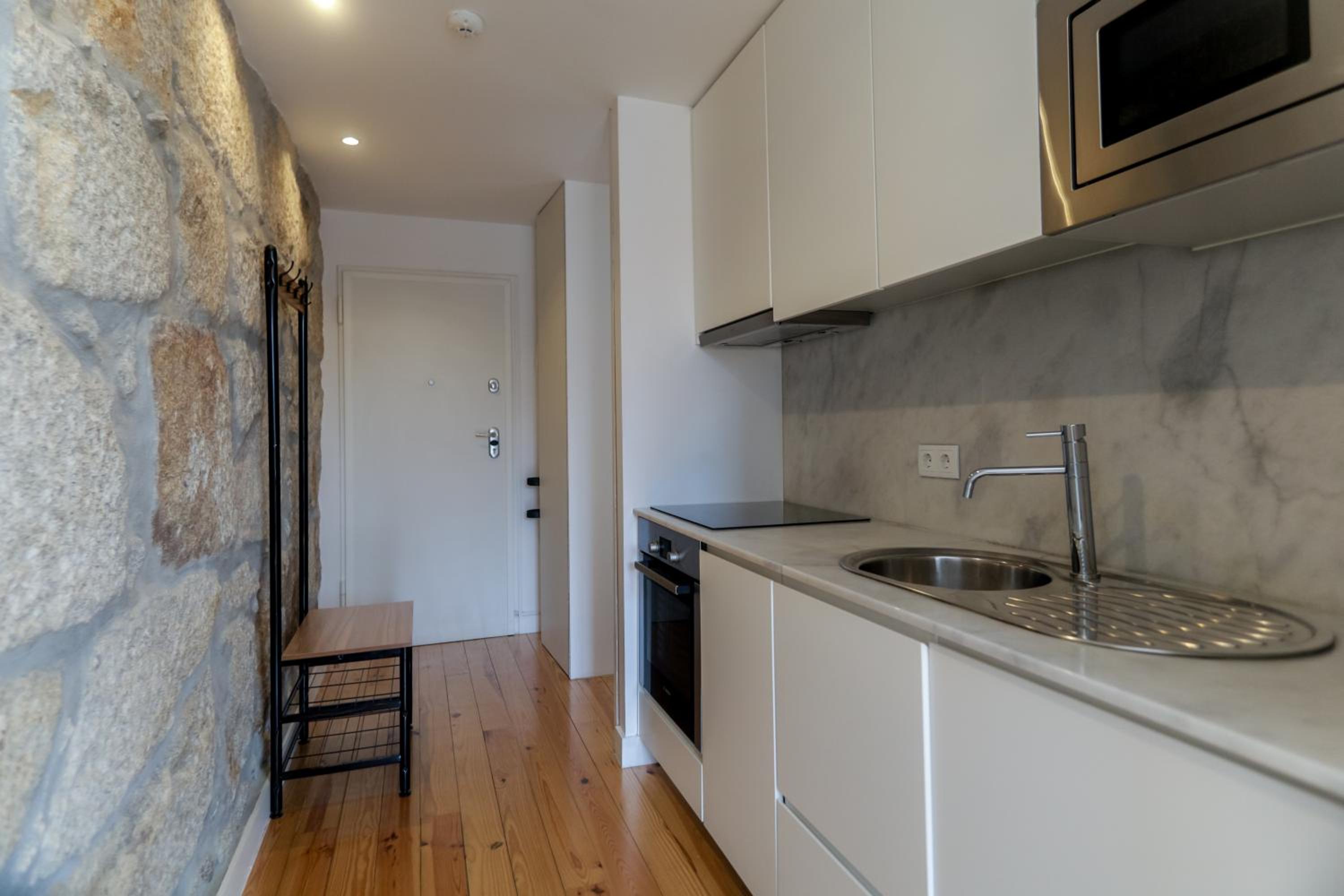 Loft Martires da Liberdade by Porto City Hosts view 2