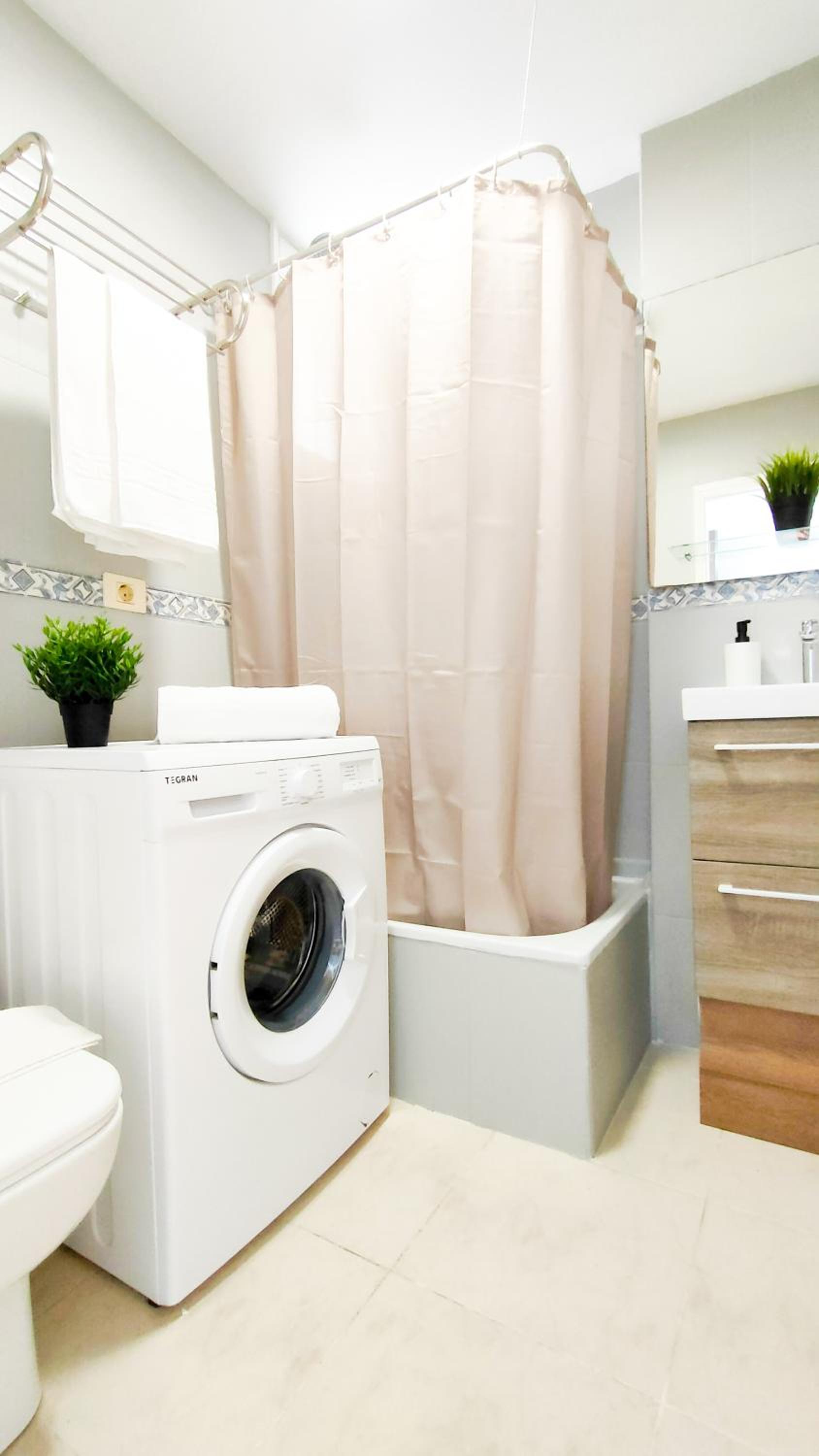 Nomadic Friendly holiday home